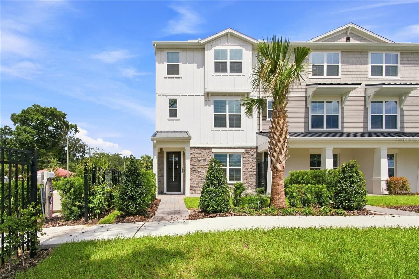 242 PASQUALA WAY