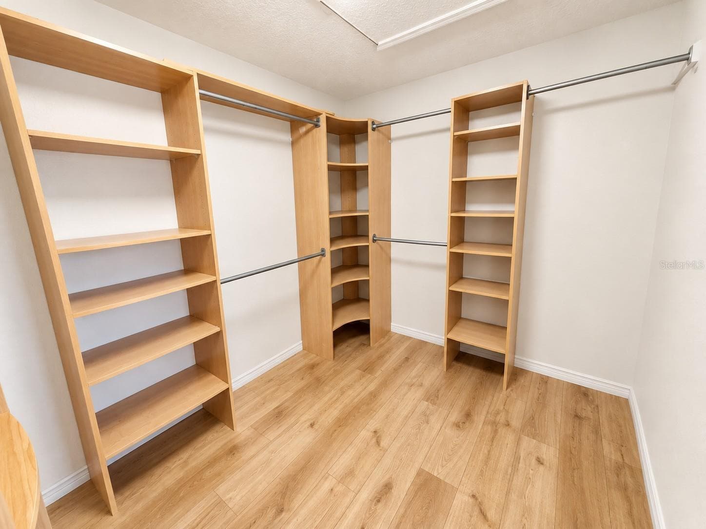 Primary Bedroom Walk-in Closet - 1753 OPEN FIELD LOOP, BRANDON