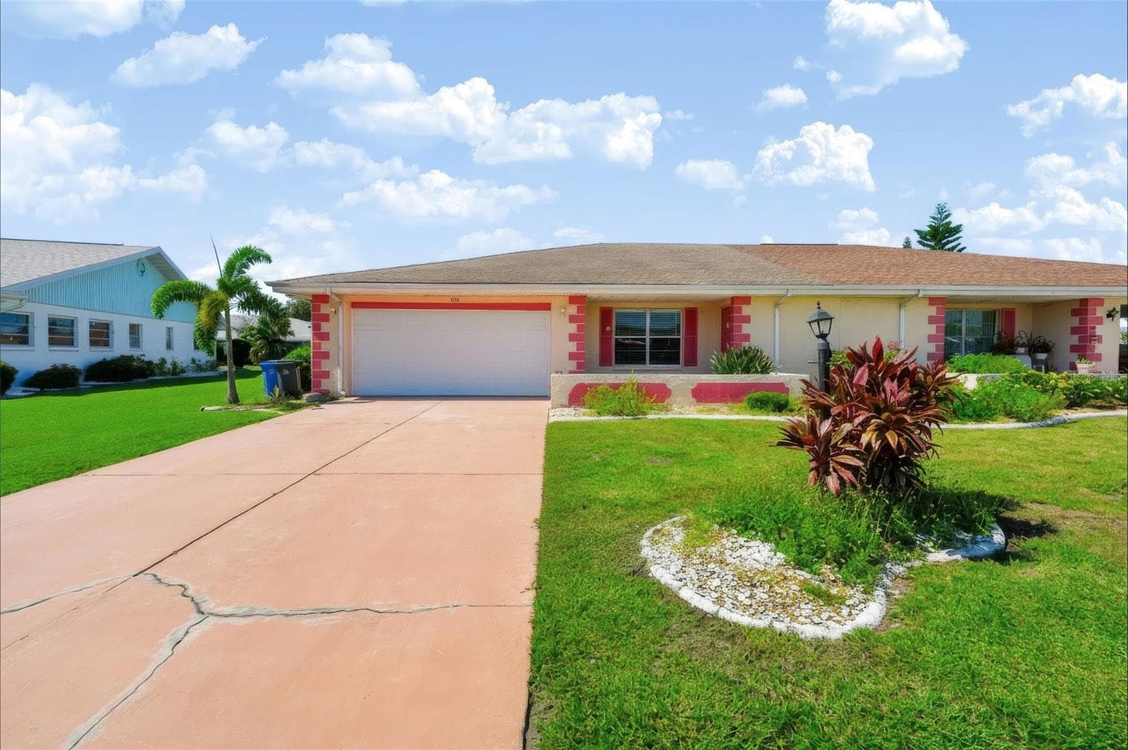 Single Family Residence at 303 GREEN MANOR DR, SUN CITY CENTER, photo 2 of 45