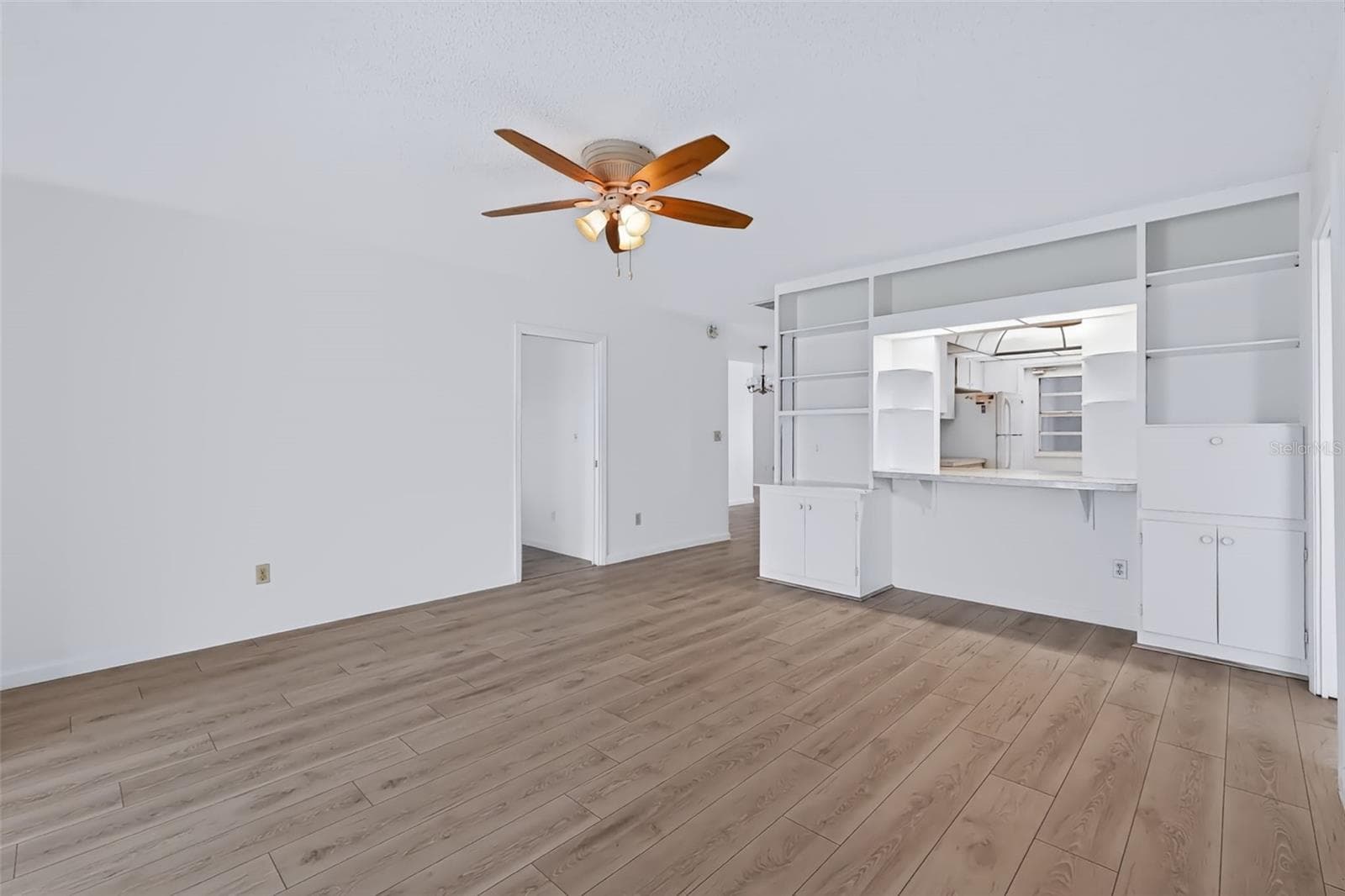 Single Family Residence at 303 GREEN MANOR DR, SUN CITY CENTER, photo 18 of 45