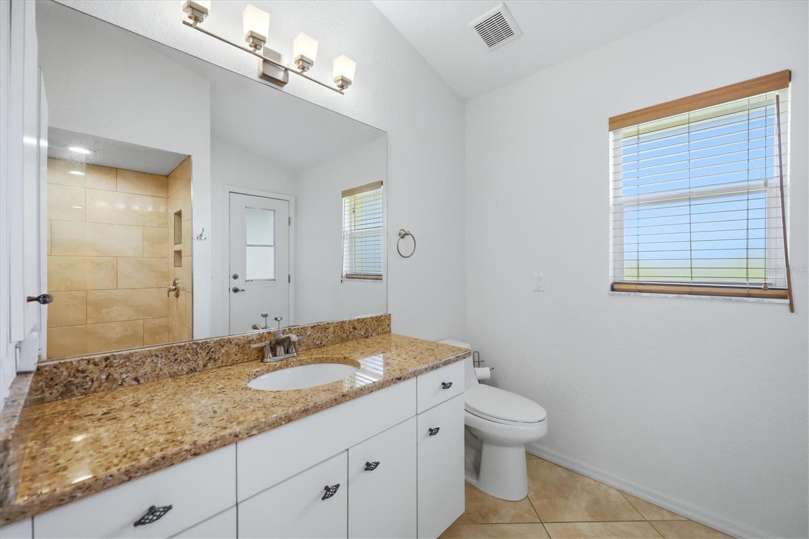 Guest Bath - 1078 ROTONDA CIR, ROTONDA WEST