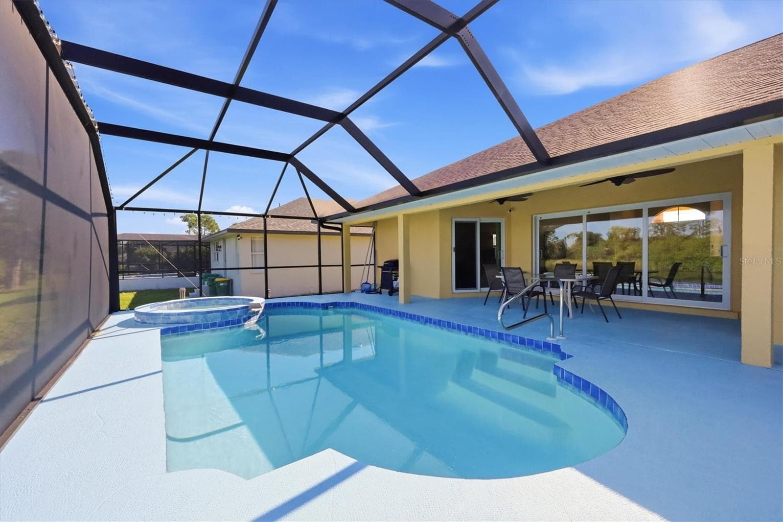 Spacious Lanai - 1078 ROTONDA CIR, ROTONDA WEST