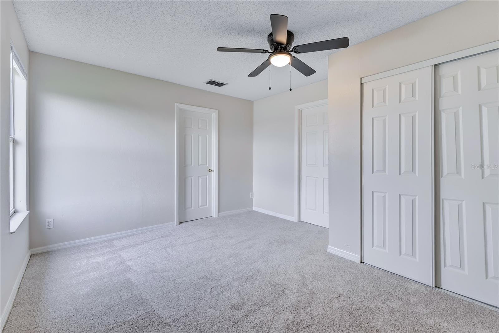 Single Family Residence at 3260 AMBERLEY PARK CIR, KISSIMMEE, photo 15 of 44