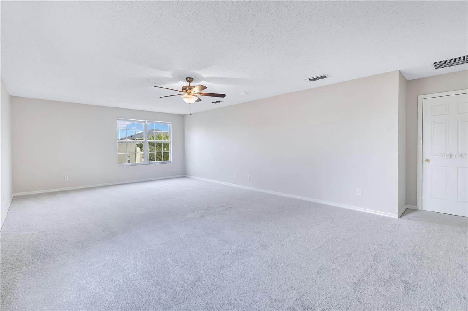 Single Family Residence at 3260 AMBERLEY PARK CIR, KISSIMMEE, photo 23 of 44