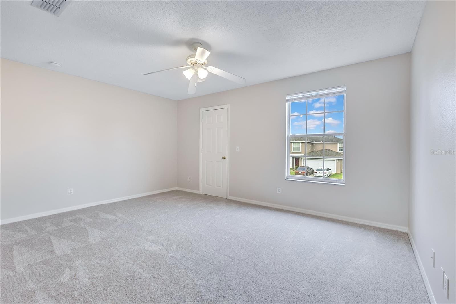 Single Family Residence at 3260 AMBERLEY PARK CIR, KISSIMMEE, photo 28 of 44