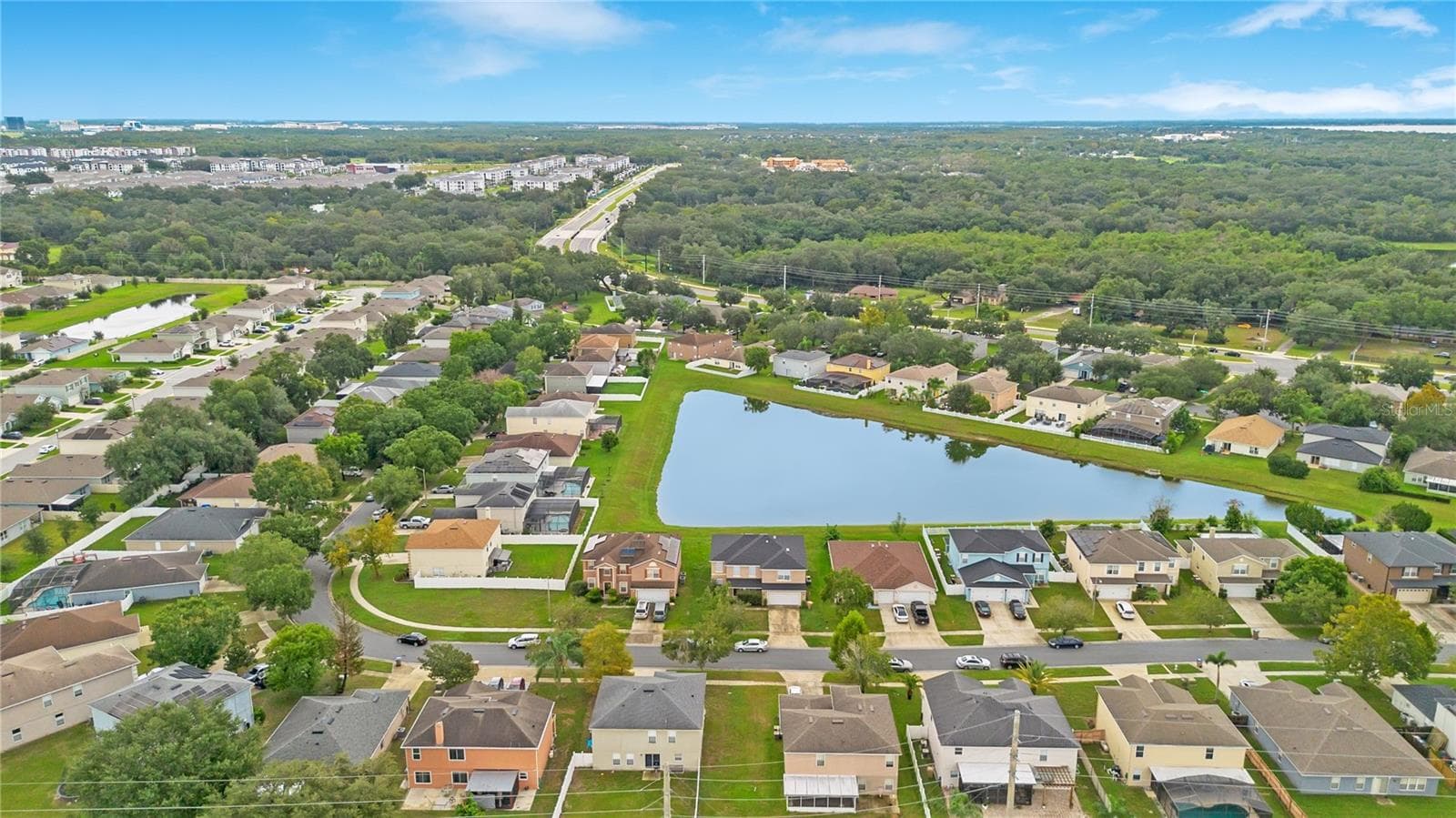 Single Family Residence at 3260 AMBERLEY PARK CIR, KISSIMMEE, photo 41 of 44