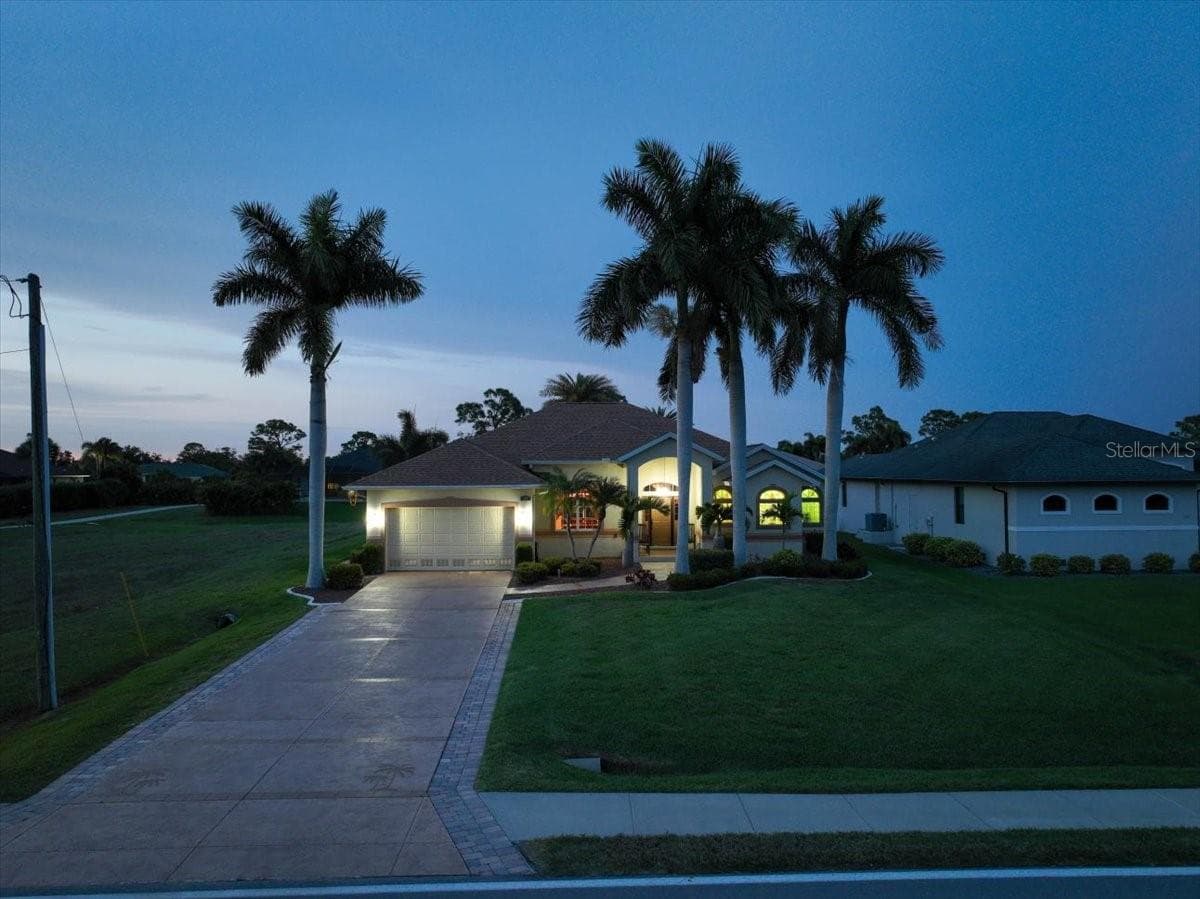 Single Family Residence at 185 ROTONDA BLVD E, ROTONDA WEST, photo 69 of 76