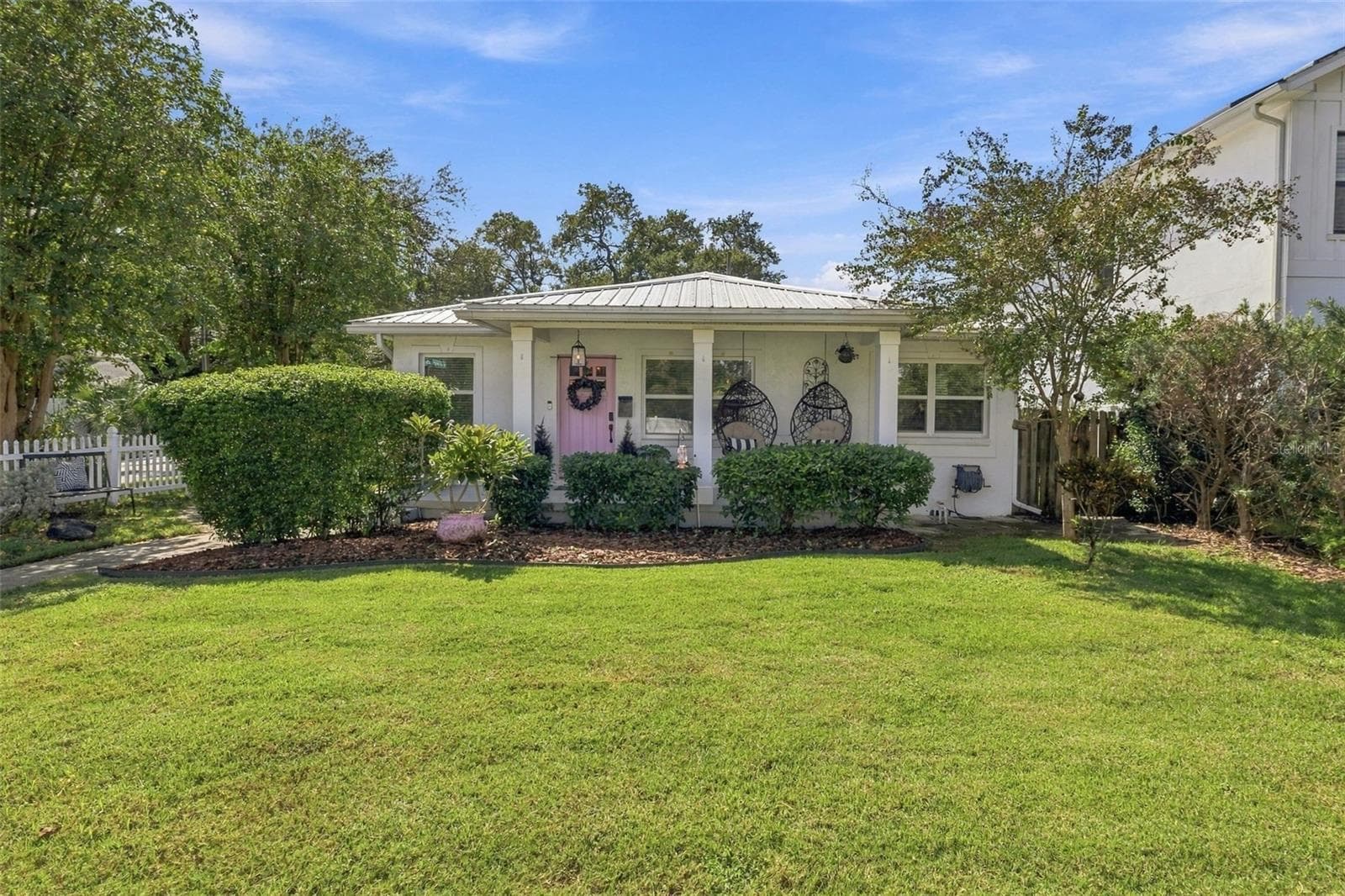 Single Family Residence at 4200 W EMPEDRADO ST, TAMPA, photo 2 of 54