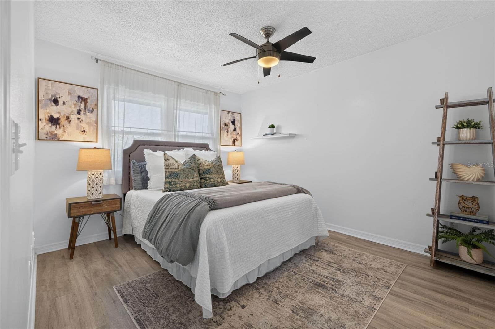 Primary Bedroom with ensuite - 366 47TH AVE N #5, ST PETERSBURG