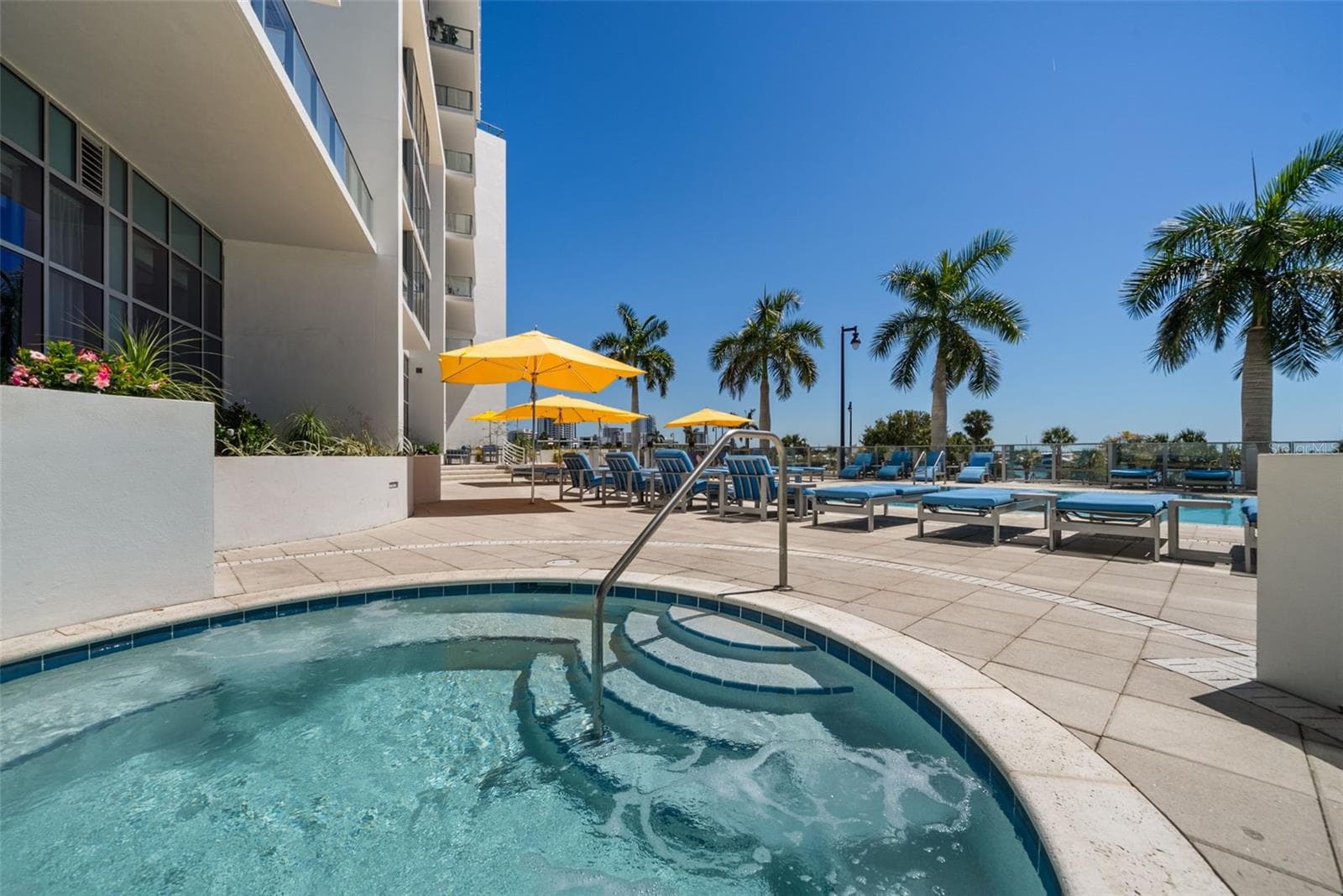 Condominium at 1155 N GULFSTREAM AVE #802, SARASOTA, photo 59 of 88