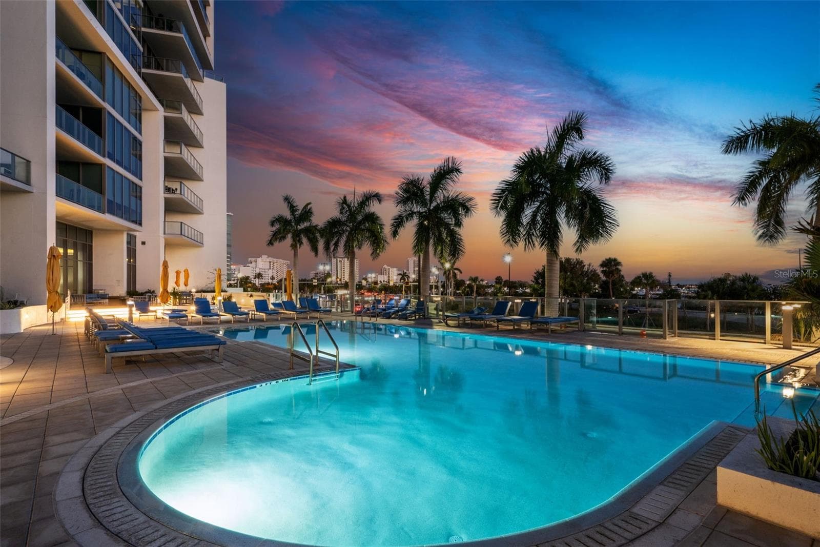 Condominium at 1155 N GULFSTREAM AVE #802, SARASOTA, photo 63 of 88