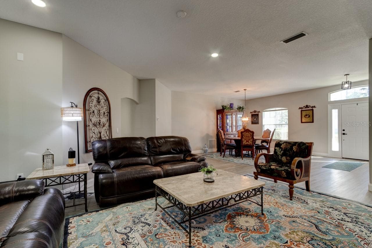 Living Room - 37 WOODLYN LN, PALM COAST