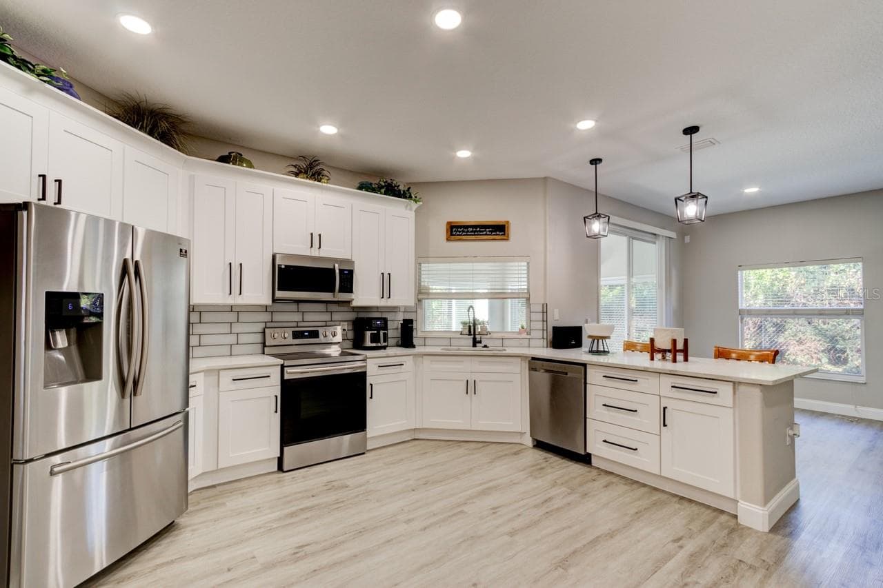 Single Family Residence at 37 WOODLYN LN, PALM COAST, photo 19 of 46