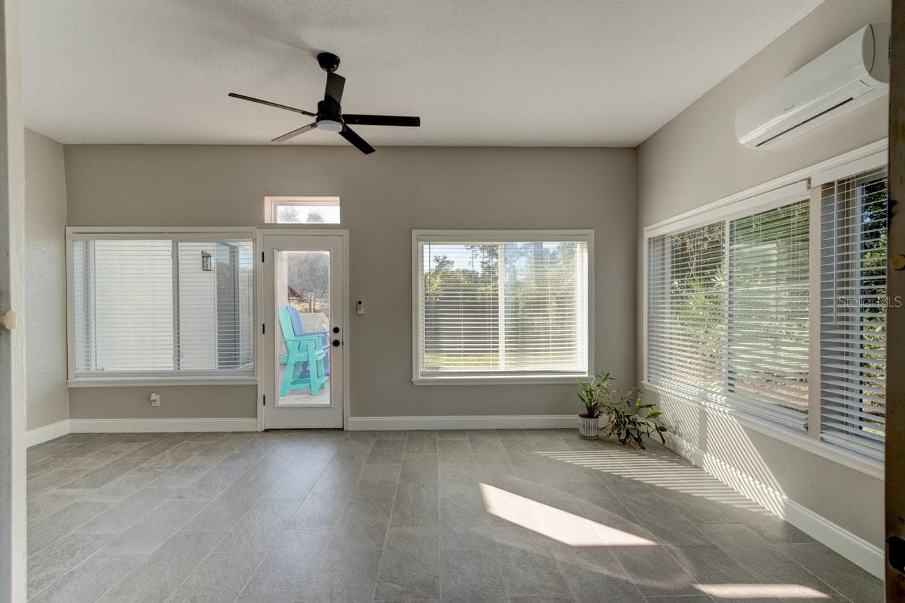 Florida Room - 37 WOODLYN LN, PALM COAST