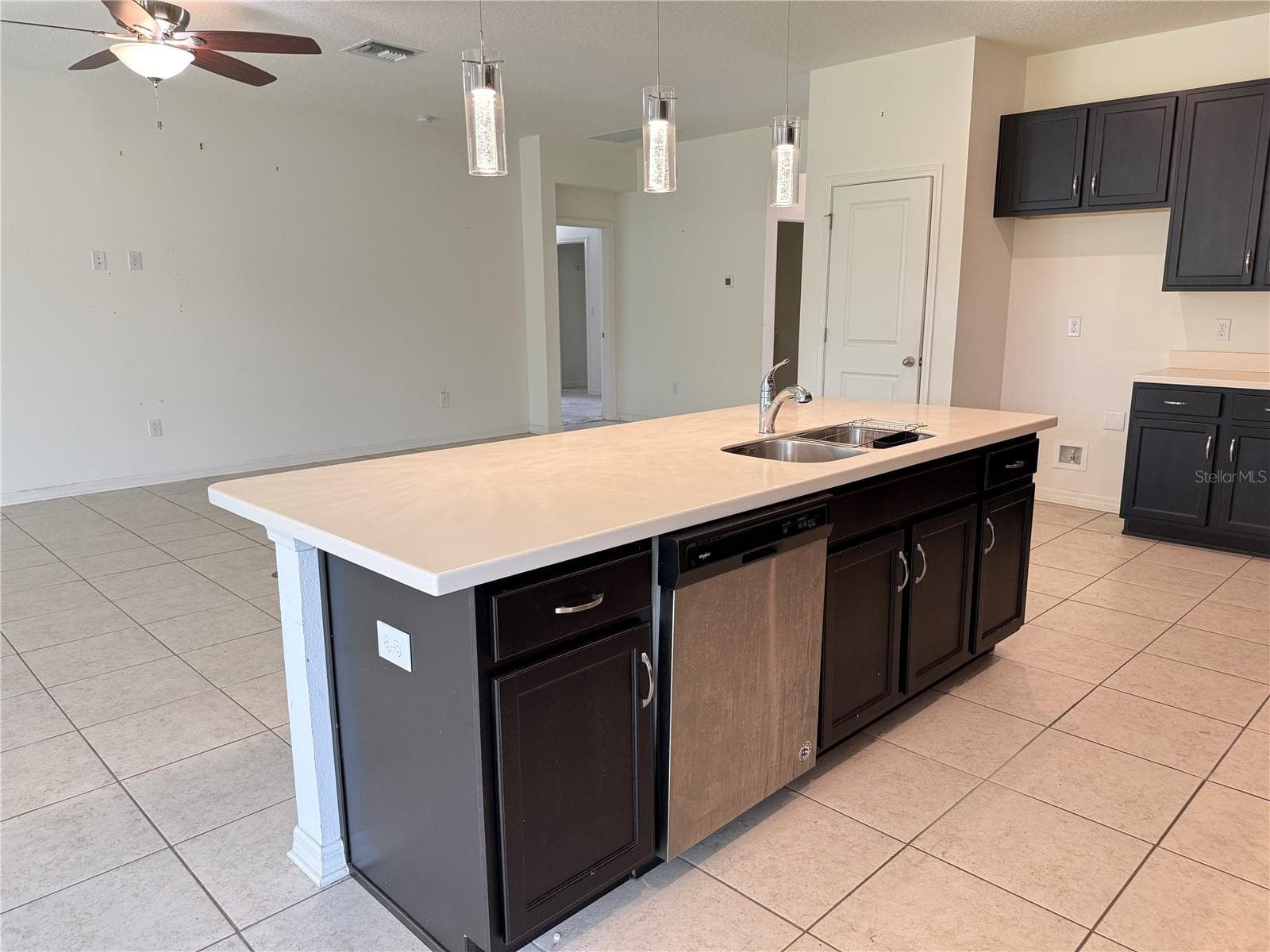 Single Family Residence at 13933 NESBIT CT, HUDSON, photo 13 of 33
