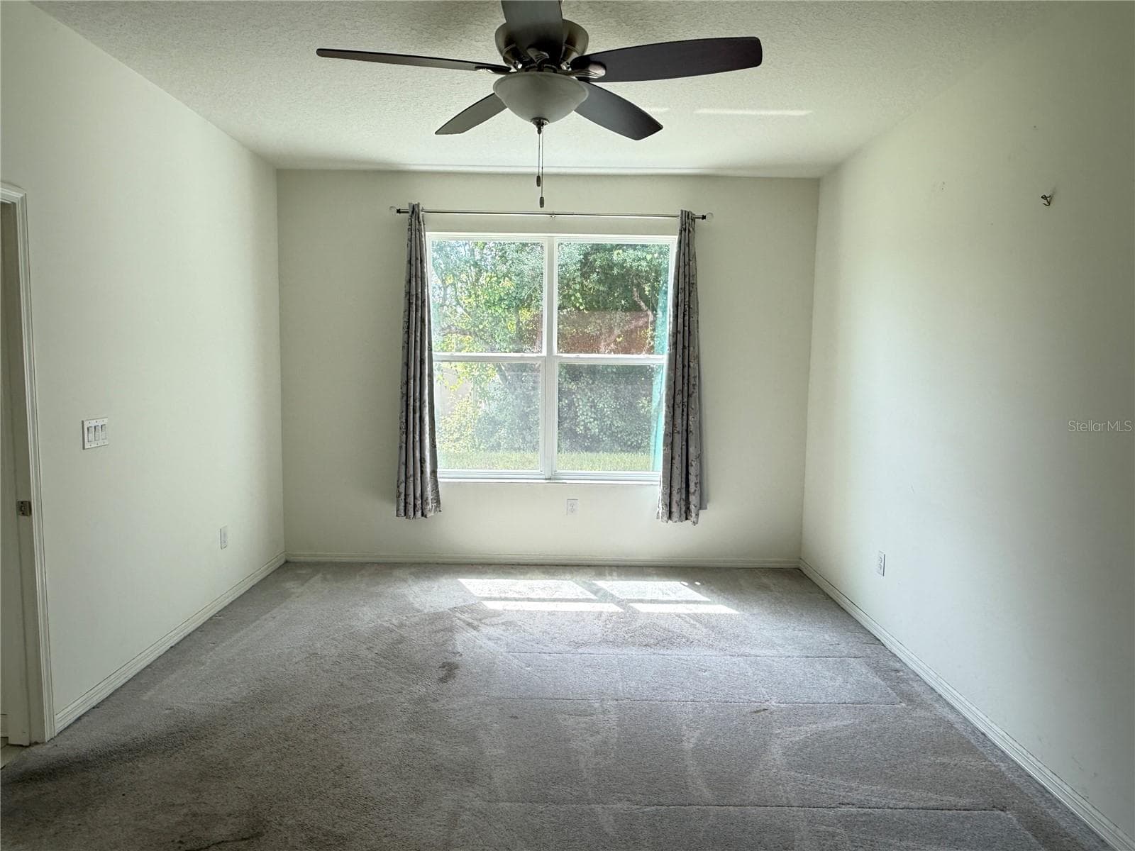 Single Family Residence at 13933 NESBIT CT, HUDSON, photo 16 of 33