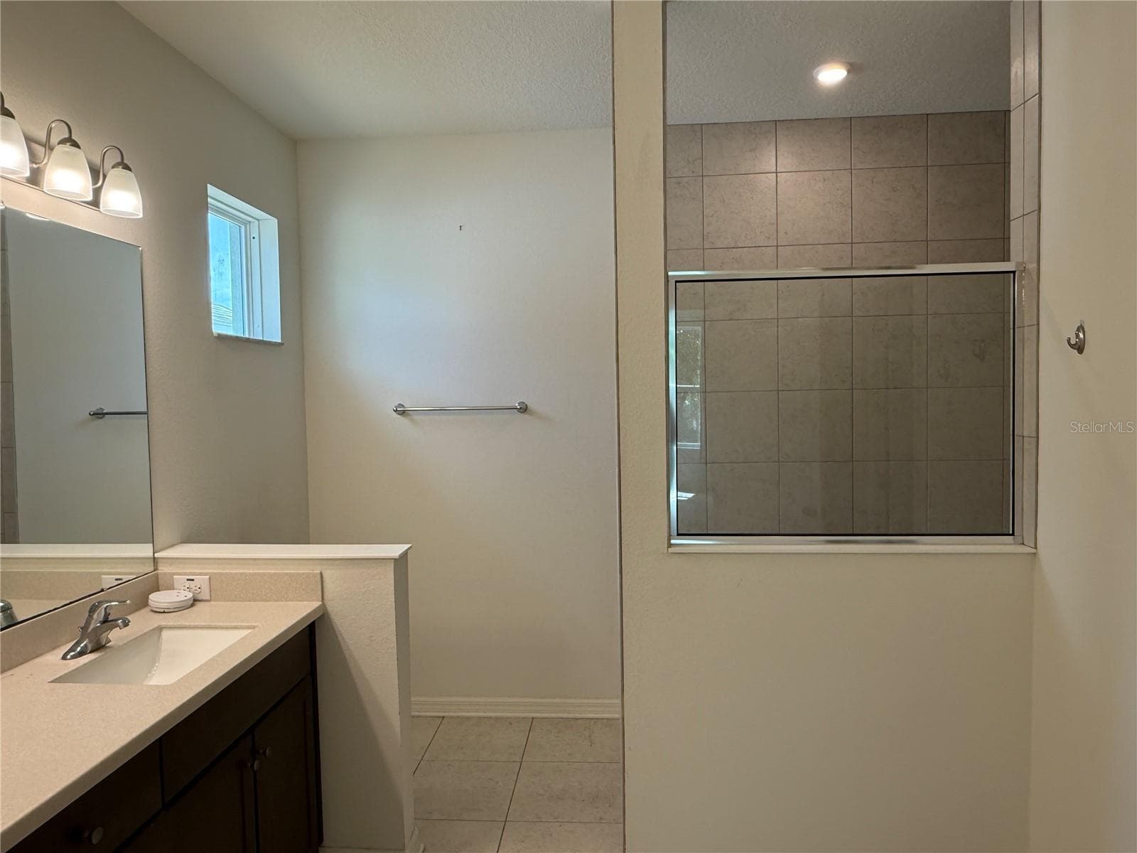Single Family Residence at 13933 NESBIT CT, HUDSON, photo 19 of 33