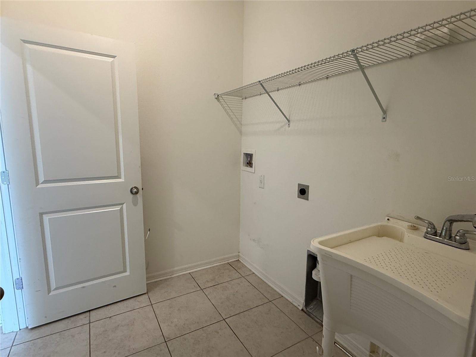 Single Family Residence at 13933 NESBIT CT, HUDSON, photo 30 of 33