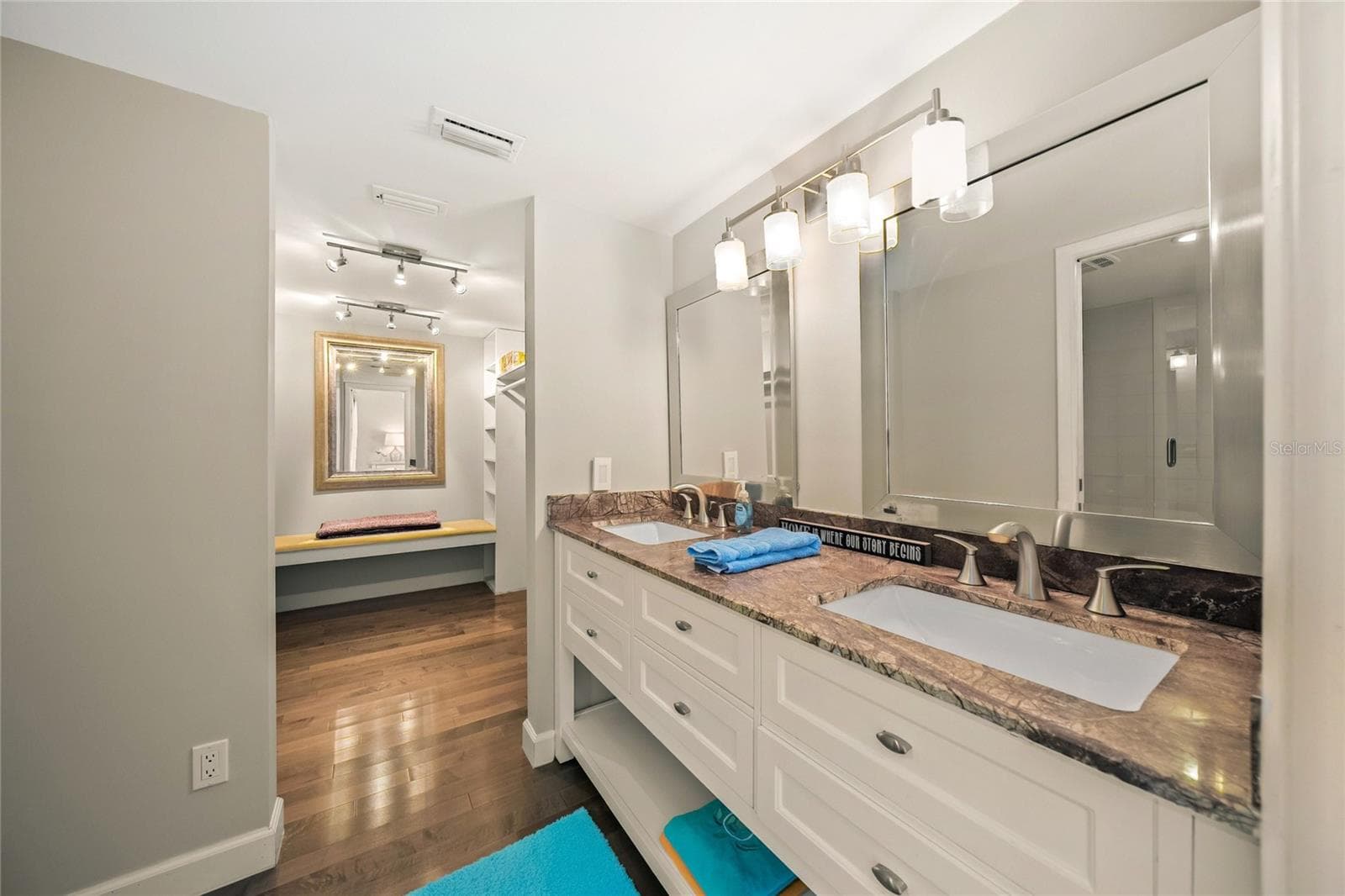Single Family Residence at 1256 RIEGELS LANDING DR, SARASOTA, photo 16 of 40