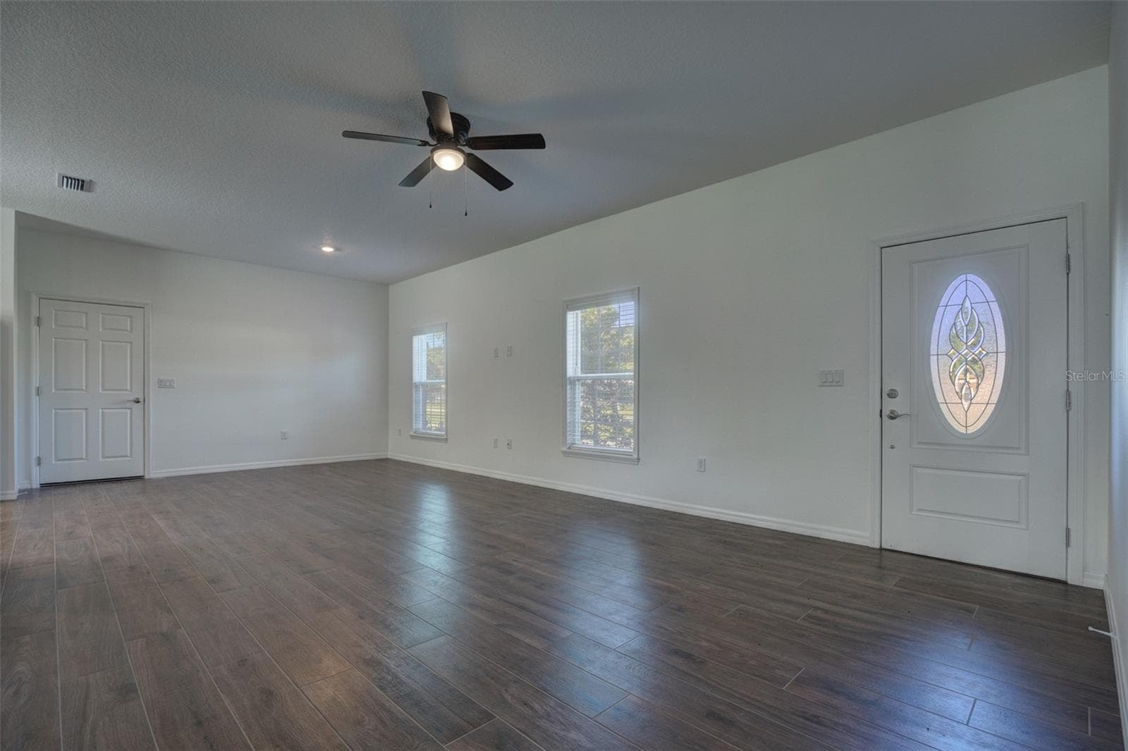 Single Family Residence at 178 DOVER LN, DELAND, photo 5 of 44