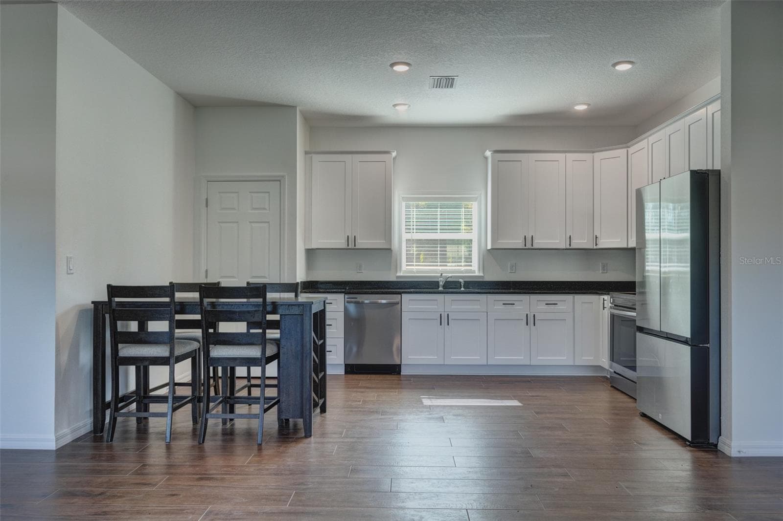 Single Family Residence at 178 DOVER LN, DELAND, photo 7 of 44