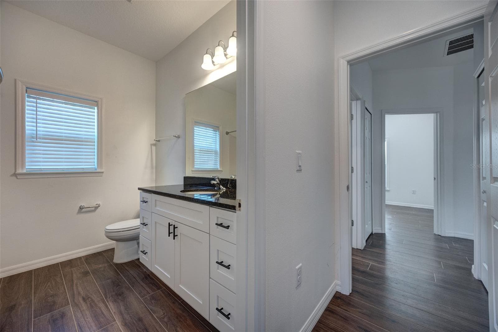 Single Family Residence at 178 DOVER LN, DELAND, photo 21 of 44