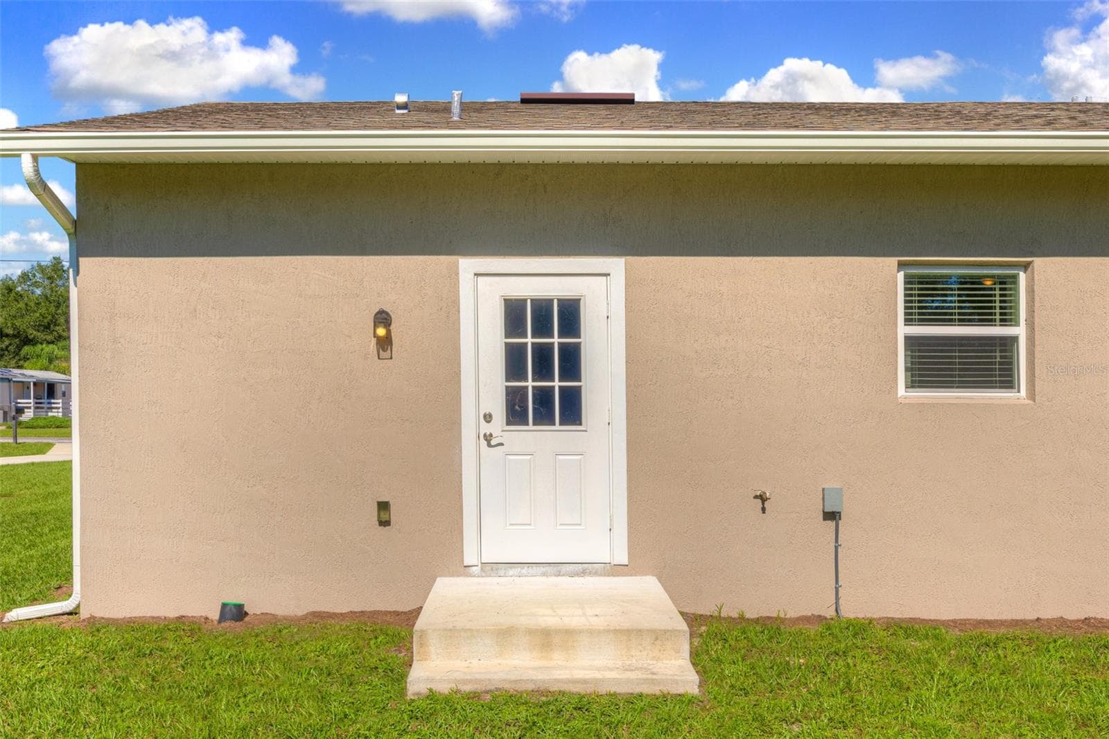 Single Family Residence at 178 DOVER LN, DELAND, photo 38 of 44