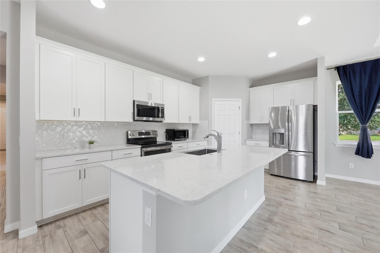 Single Family Residence at 2560 GRASMERE VIEW PKWY S, KISSIMMEE, photo 6 of 48
