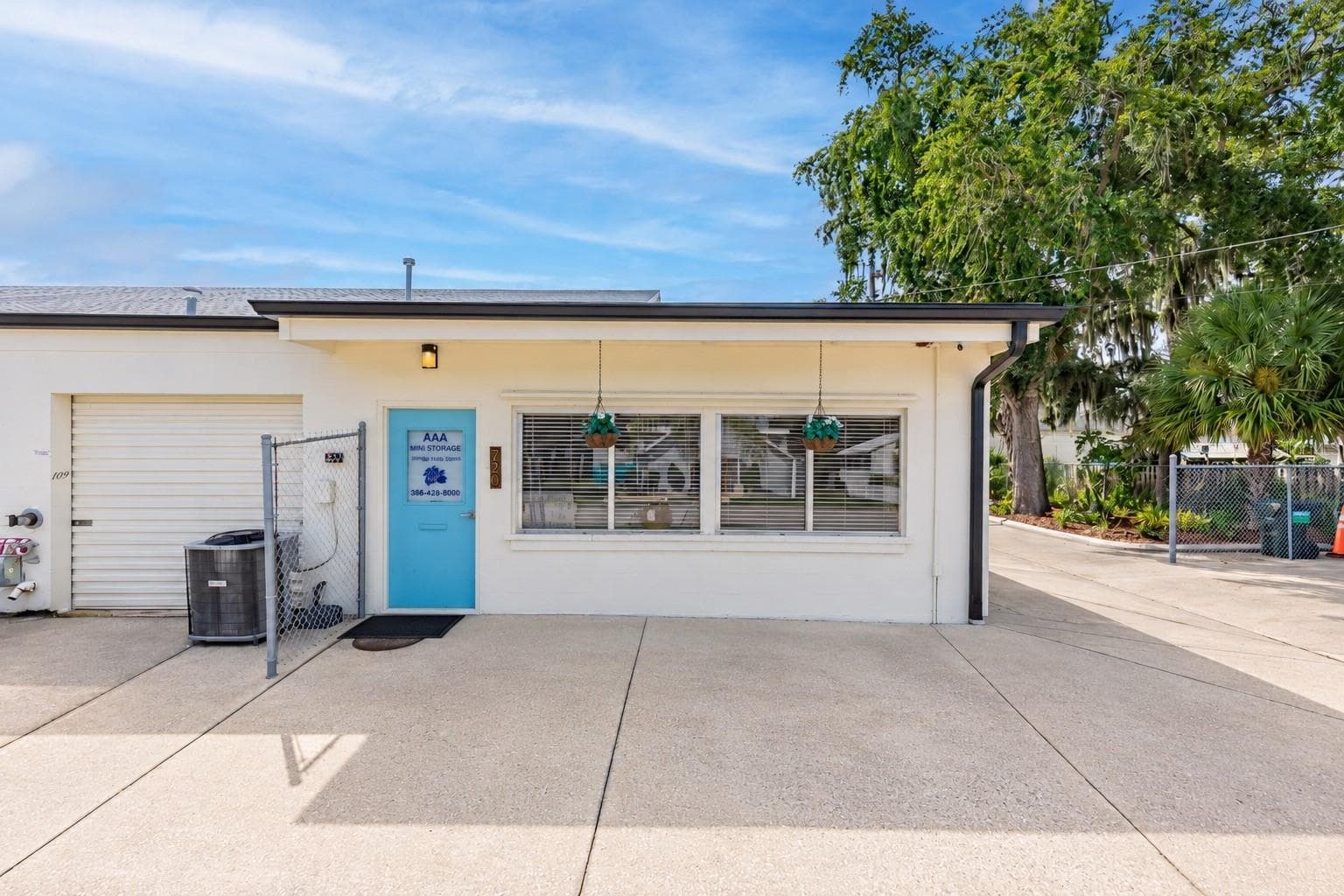 720 Magnolia Office - 720 MAGNOLIA ST, NEW SMYRNA BEACH