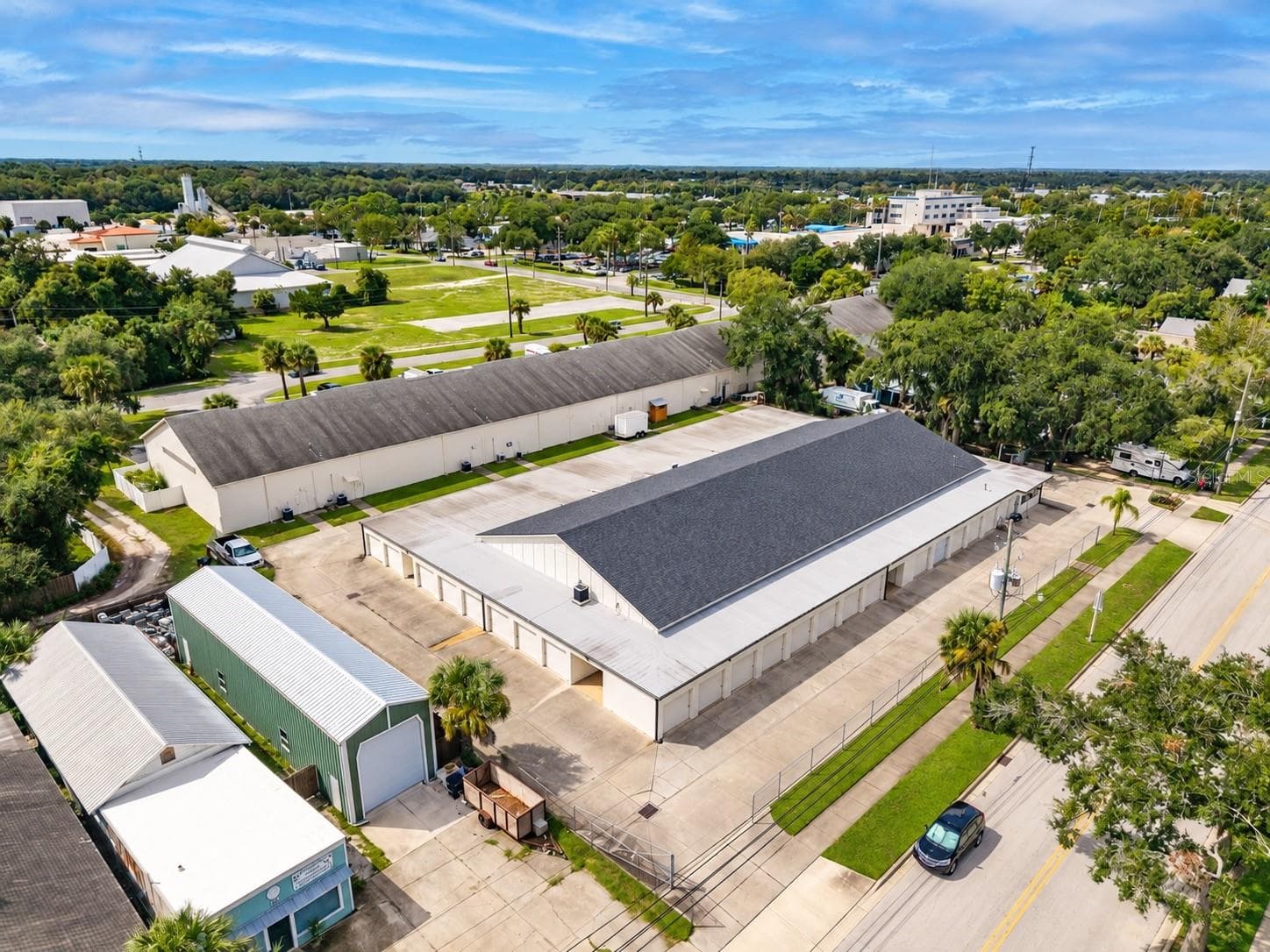 720 Magnolia with 248' of frontage on Magnolia - 720 MAGNOLIA ST, NEW SMYRNA BEACH