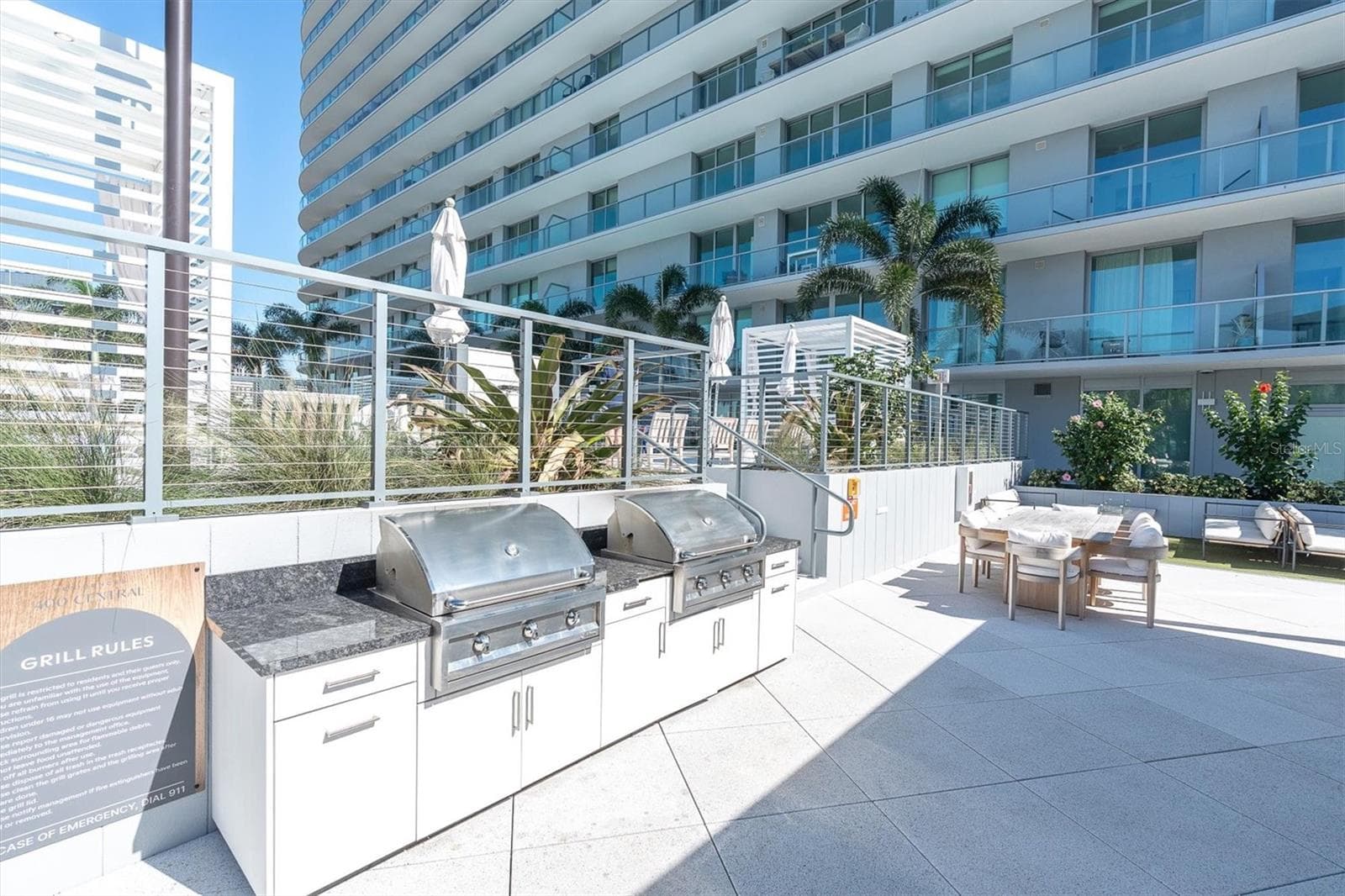 Condominium at 400 CENTRAL AVE #2005, ST PETERSBURG, photo 56 of 59