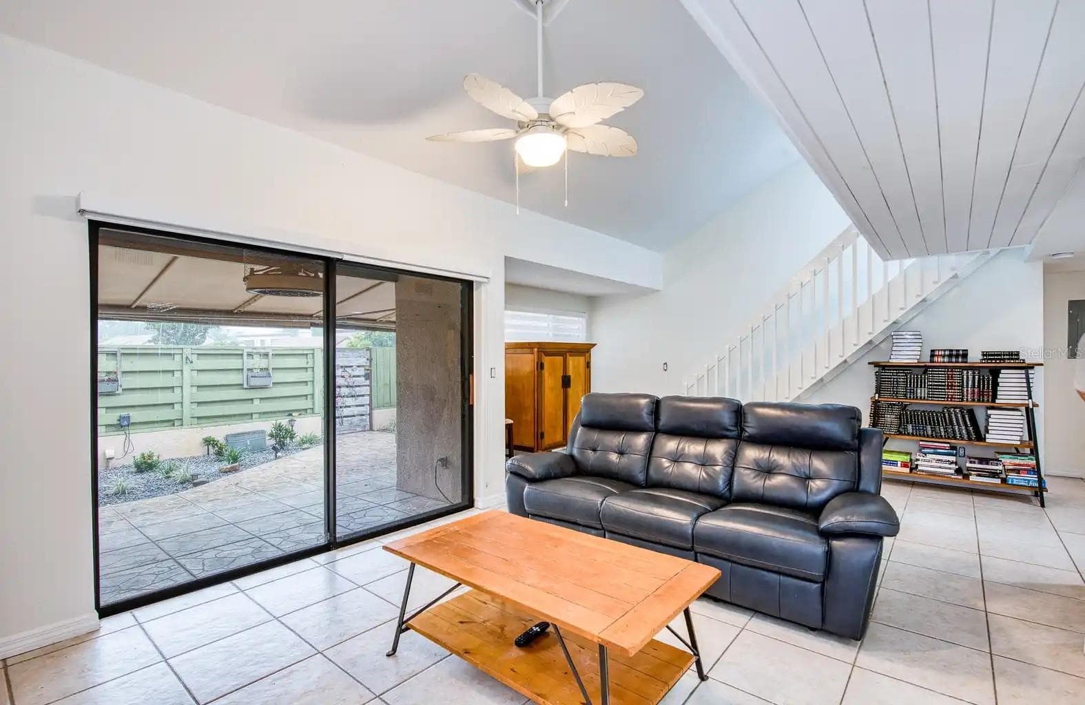 Condominium at 6313 PELICAN CREEK XING #-, ST PETERSBURG, photo 7 of 49