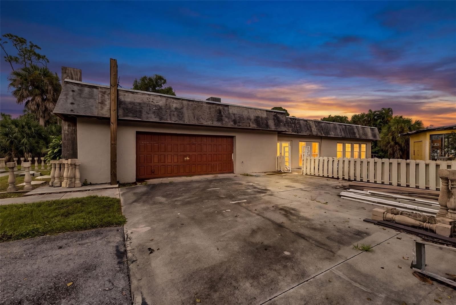 Single Family Residence at 4231 ERINDALE DR, NORTH FORT MYERS, photo 8 of 75