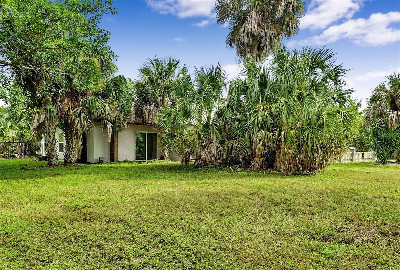 Single Family Residence at 4231 ERINDALE DR, NORTH FORT MYERS, photo 7 of 75