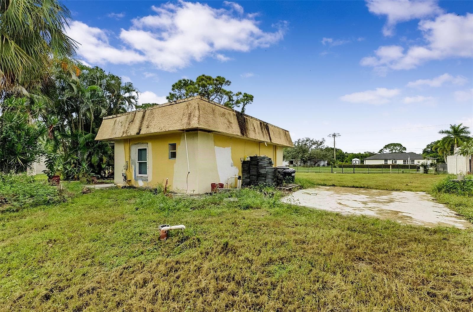 Single Family Residence at 4231 ERINDALE DR, NORTH FORT MYERS, photo 67 of 75