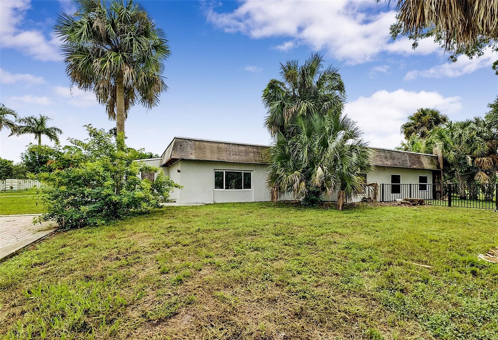 Single Family Residence at 4231 ERINDALE DR, NORTH FORT MYERS, photo 70 of 75