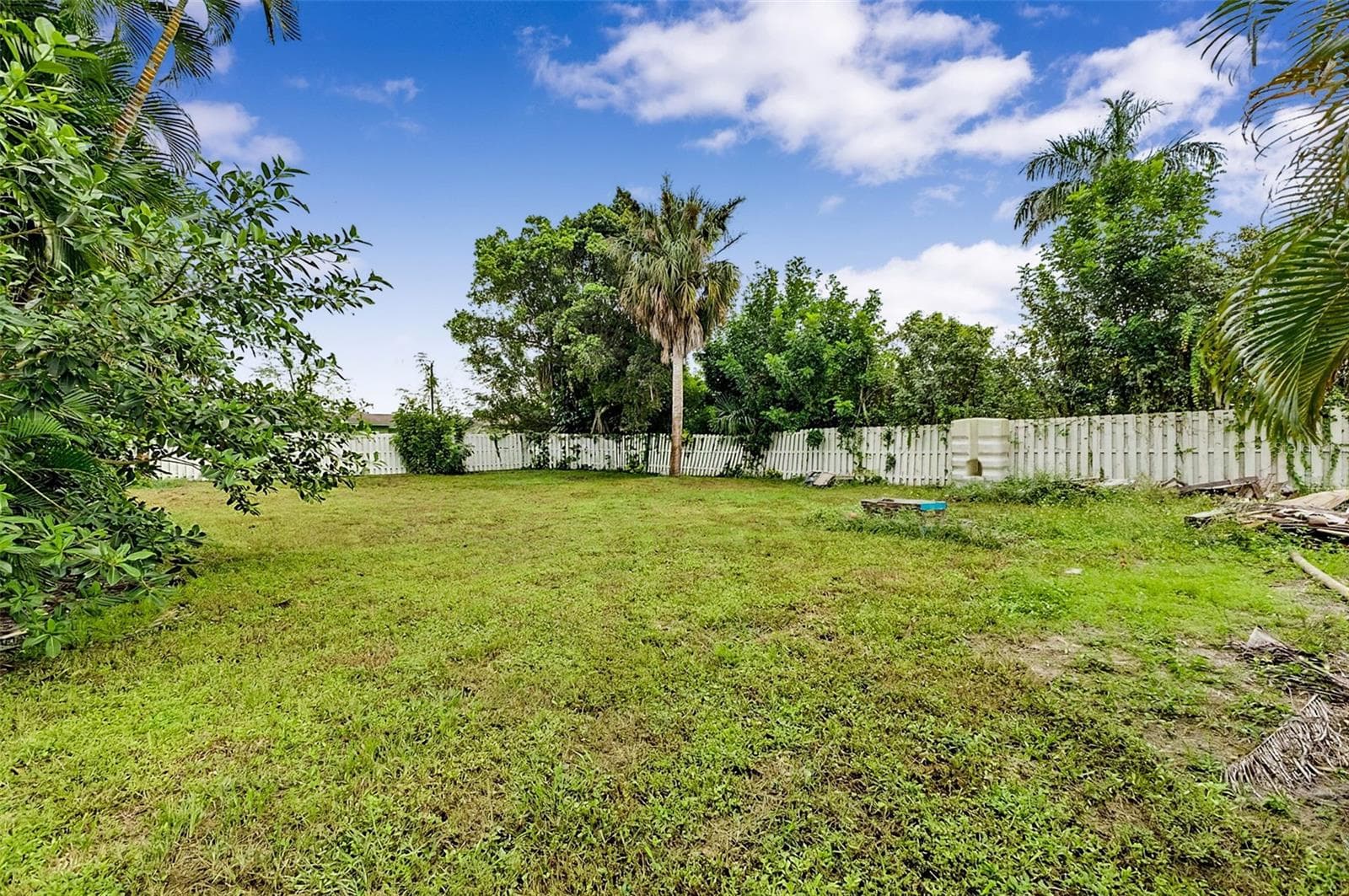 Single Family Residence at 4231 ERINDALE DR, NORTH FORT MYERS, photo 71 of 75
