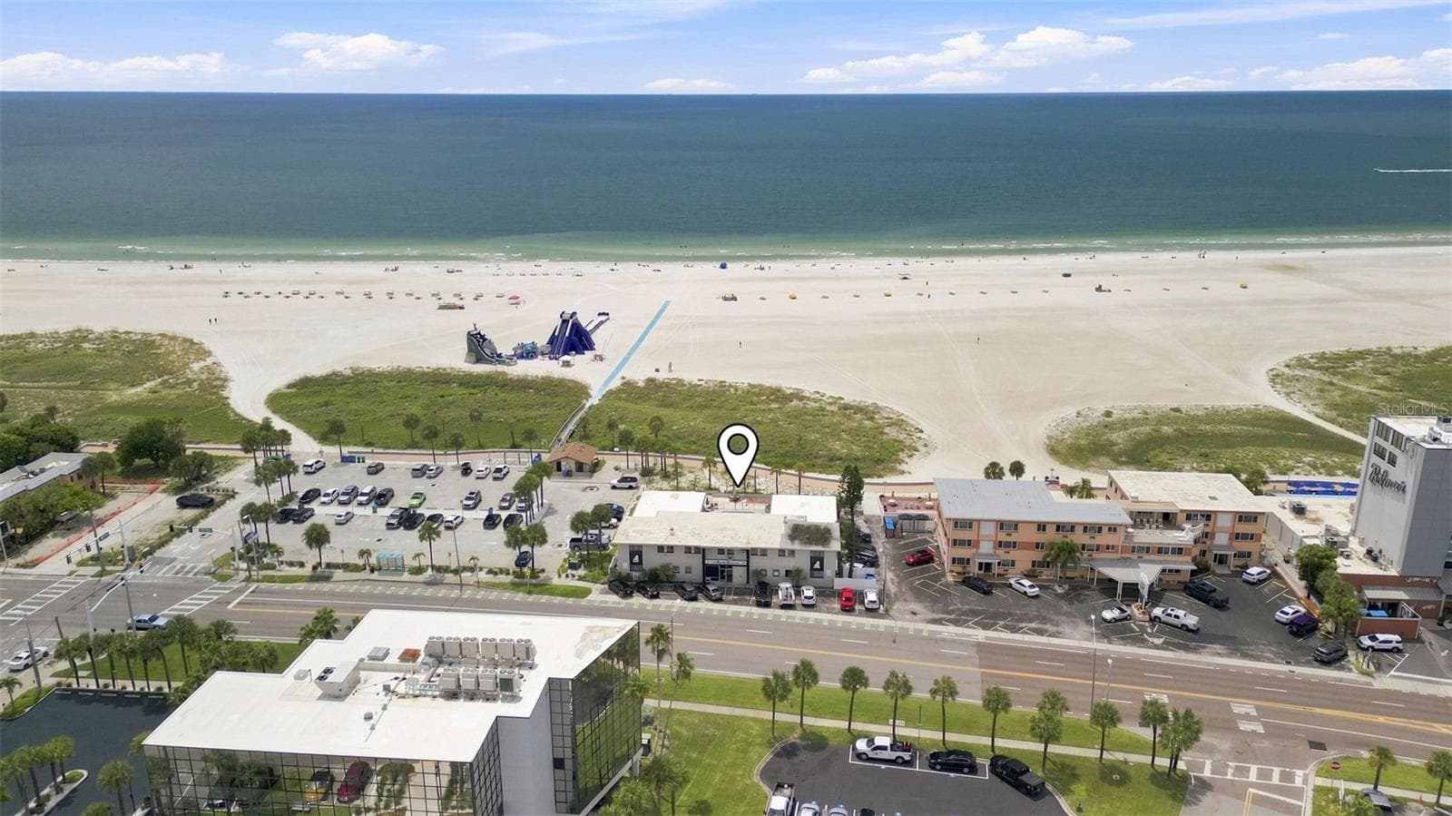Hotel/Motel at 10450 GULF BLVD, TREASURE ISLAND, photo 3 of 35