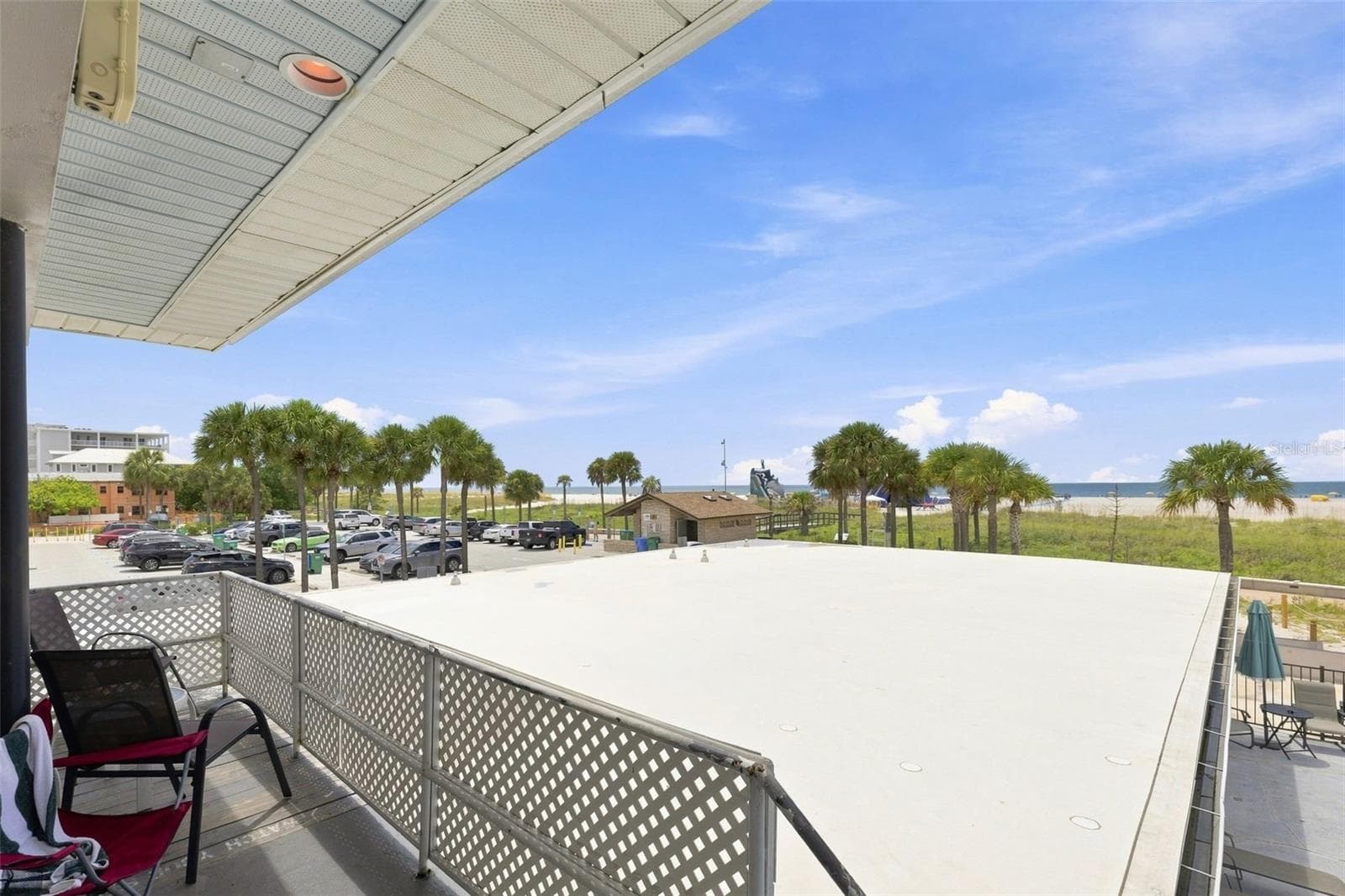 Hotel/Motel at 10450 GULF BLVD, TREASURE ISLAND, photo 33 of 35