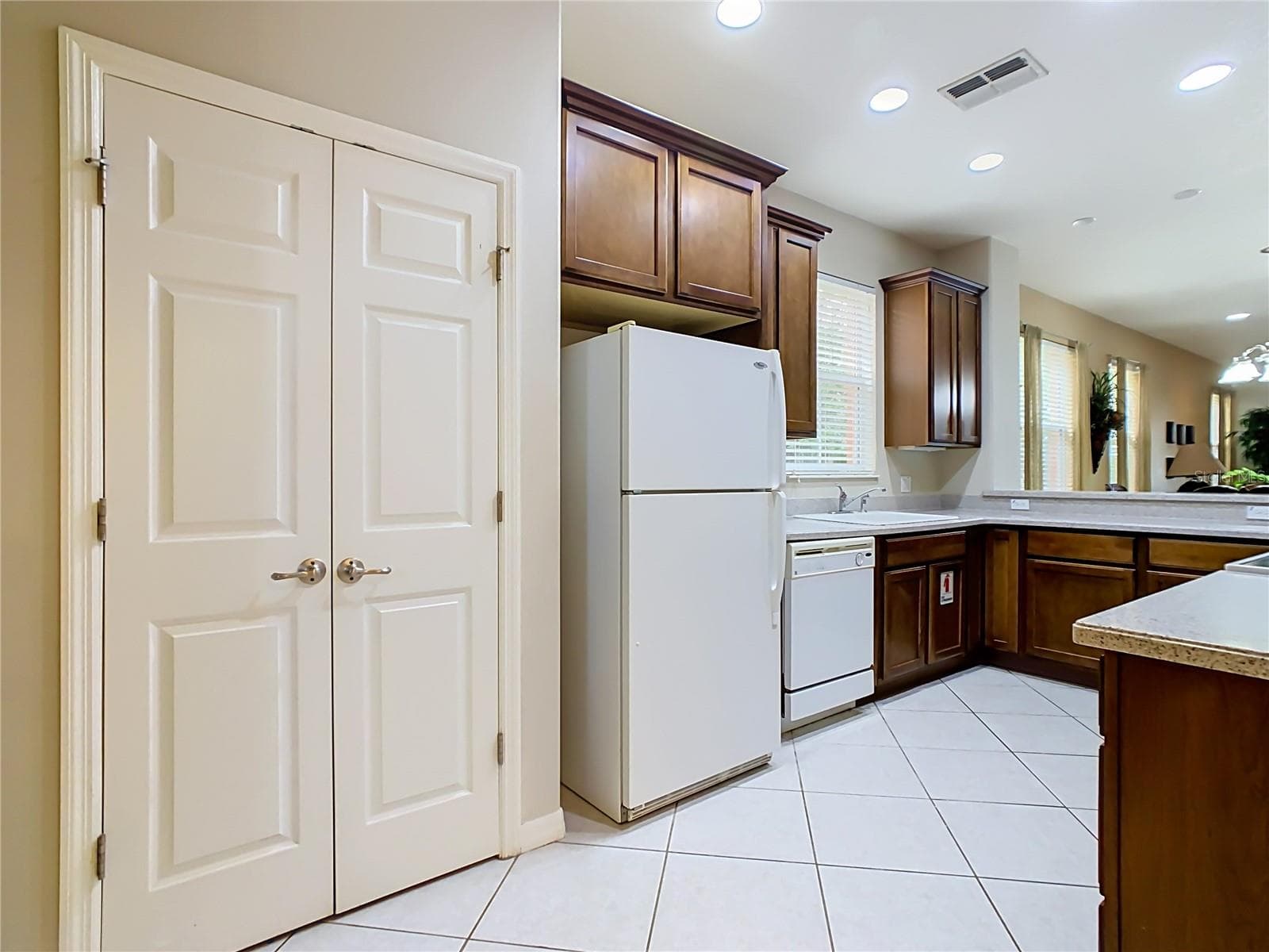 Villa at 2358 PALM TREE DR, POINCIANA, photo 9 of 58