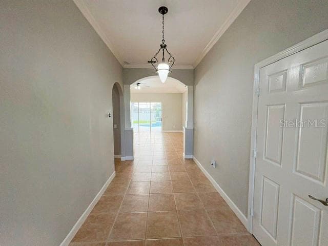 Single Family Residence at 219 TERRANOVA BLVD, WINTER HAVEN, photo 2 of 31