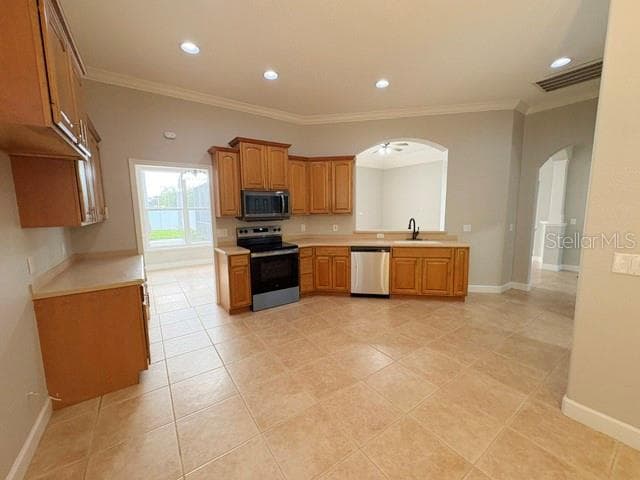 Single Family Residence at 219 TERRANOVA BLVD, WINTER HAVEN, photo 6 of 31