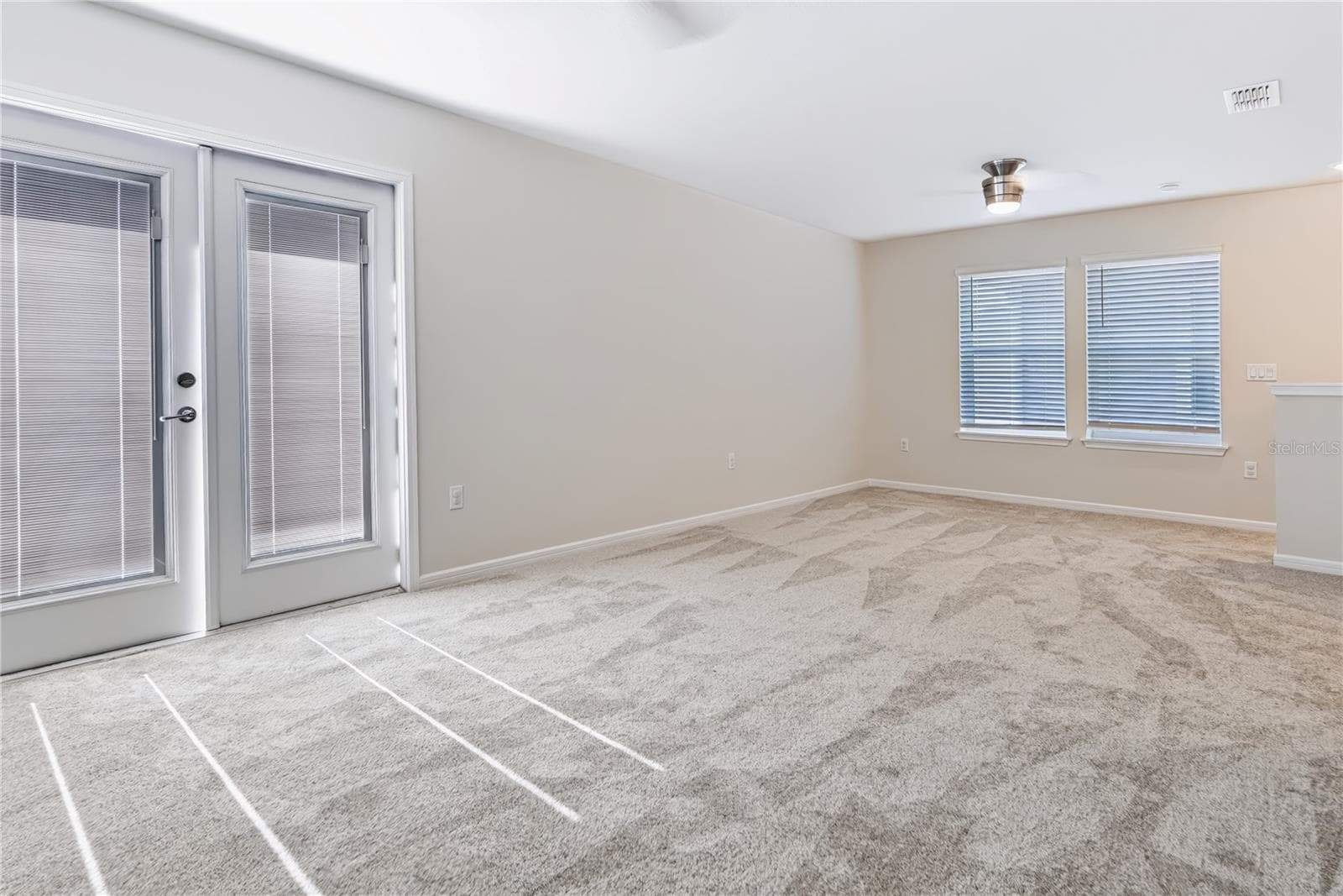 Single Family Residence at 14250 LANIKAI BEACH DR, ORLANDO, photo 20 of 42