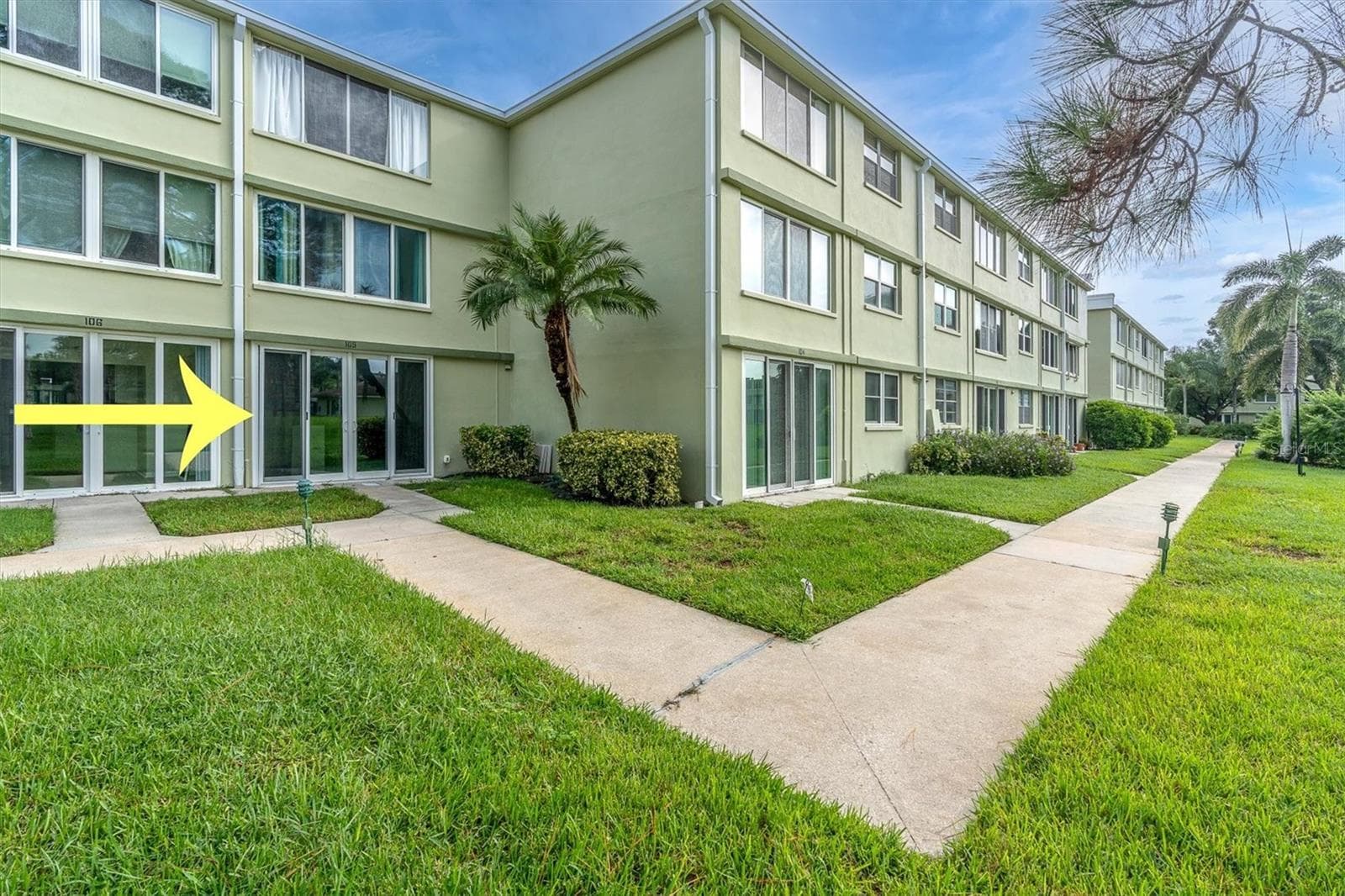Condominium at 4885 1ST ST NE #106, ST PETERSBURG, photo 10 of 42