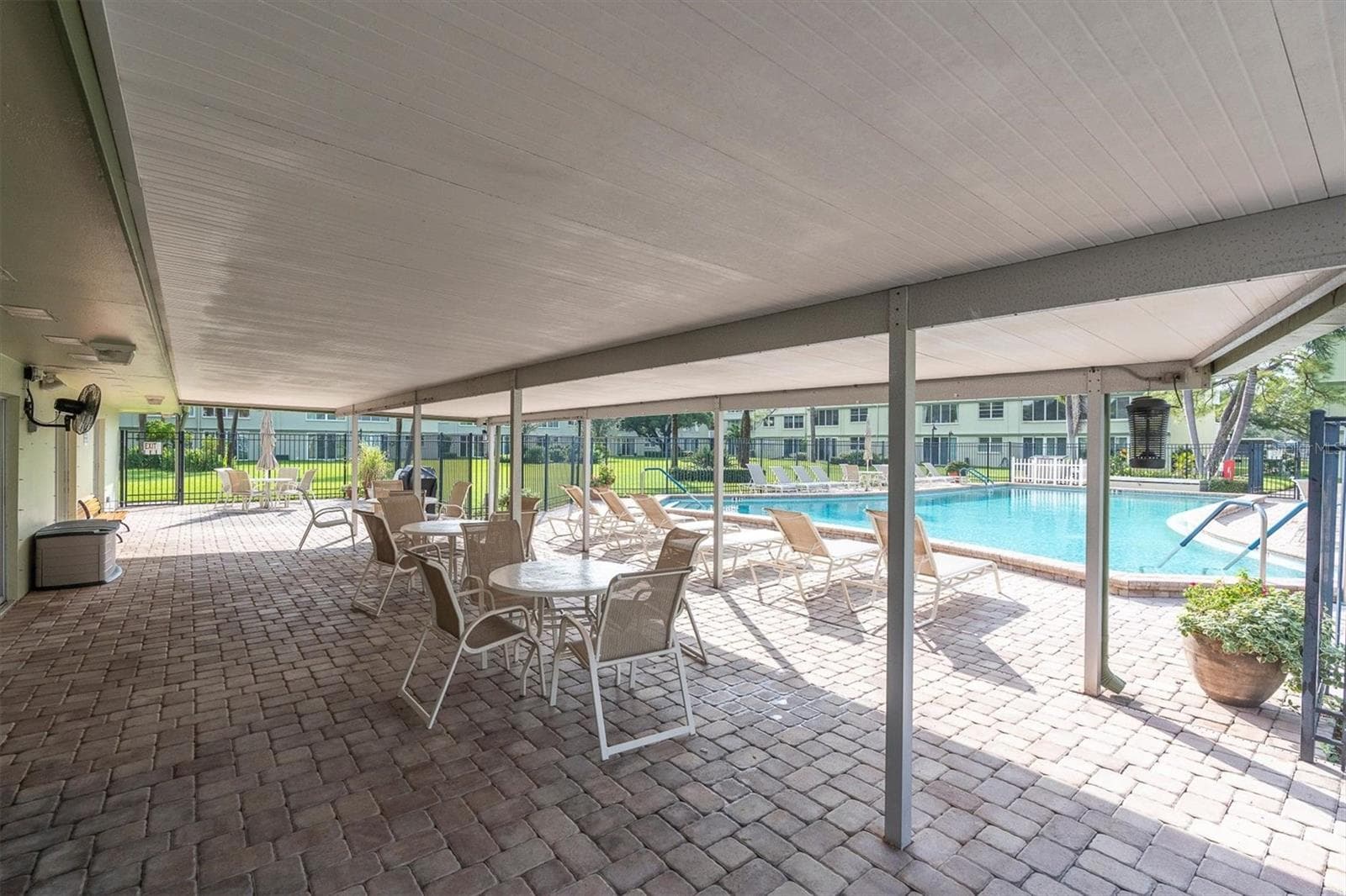 Condominium at 4885 1ST ST NE #106, ST PETERSBURG, photo 39 of 42