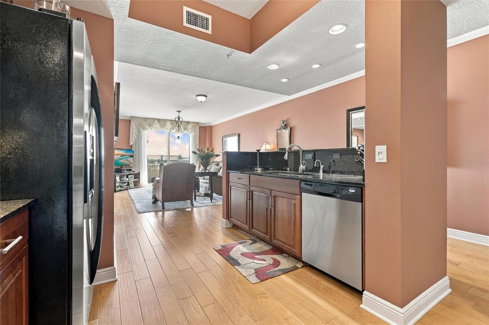 Condominium at 800 N TAMIAMI TRL #608, SARASOTA, photo 13 of 36