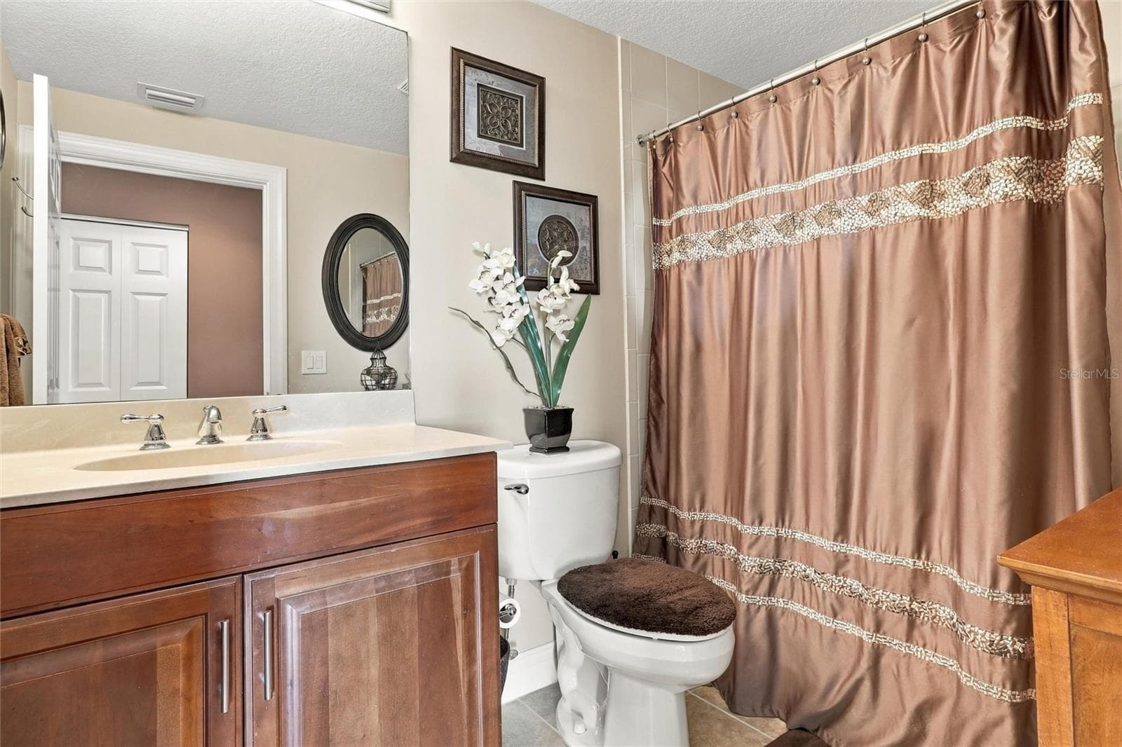 Condominium at 800 N TAMIAMI TRL #608, SARASOTA, photo 25 of 36