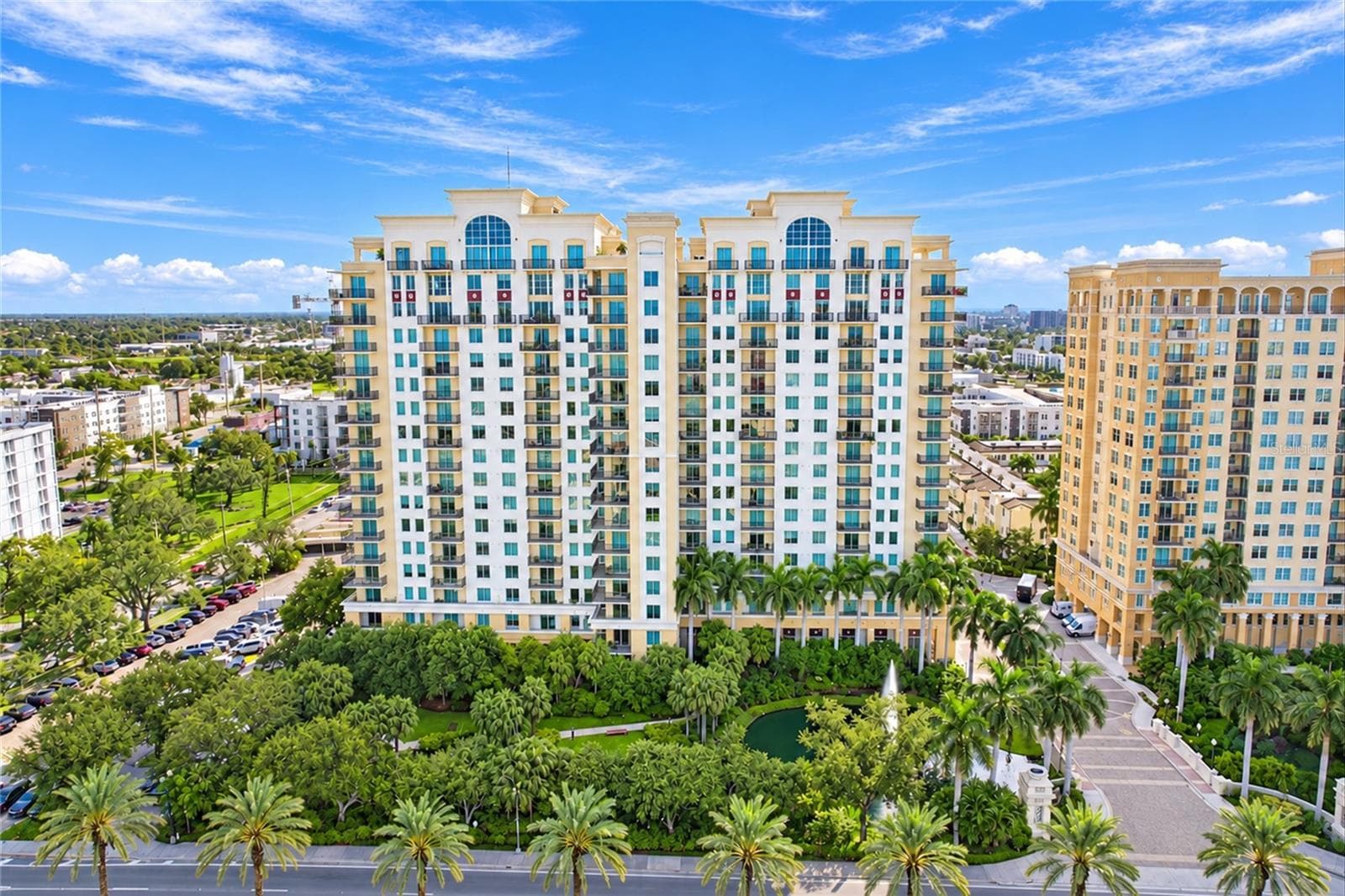 Condominium at 800 N TAMIAMI TRL #608, SARASOTA, photo 29 of 36