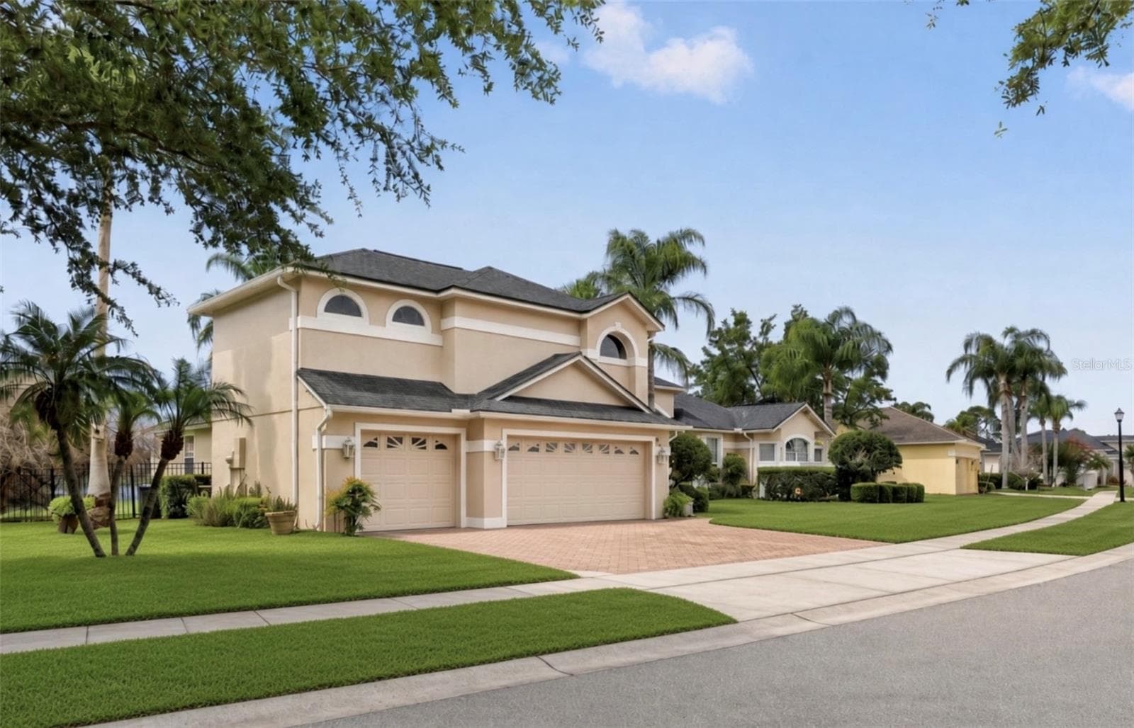 Single Family Residence at 4552 LAKE CALABAY DR, ORLANDO, photo 5 of 82