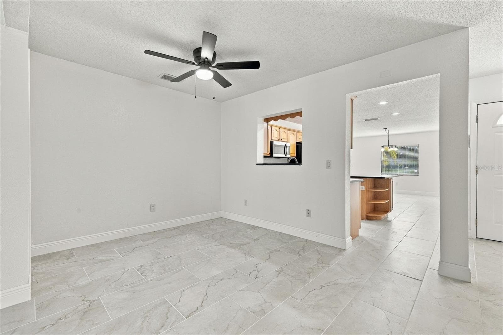 Single Family Residence at 18306 CRAWLEY RD, ODESSA, photo 9 of 43